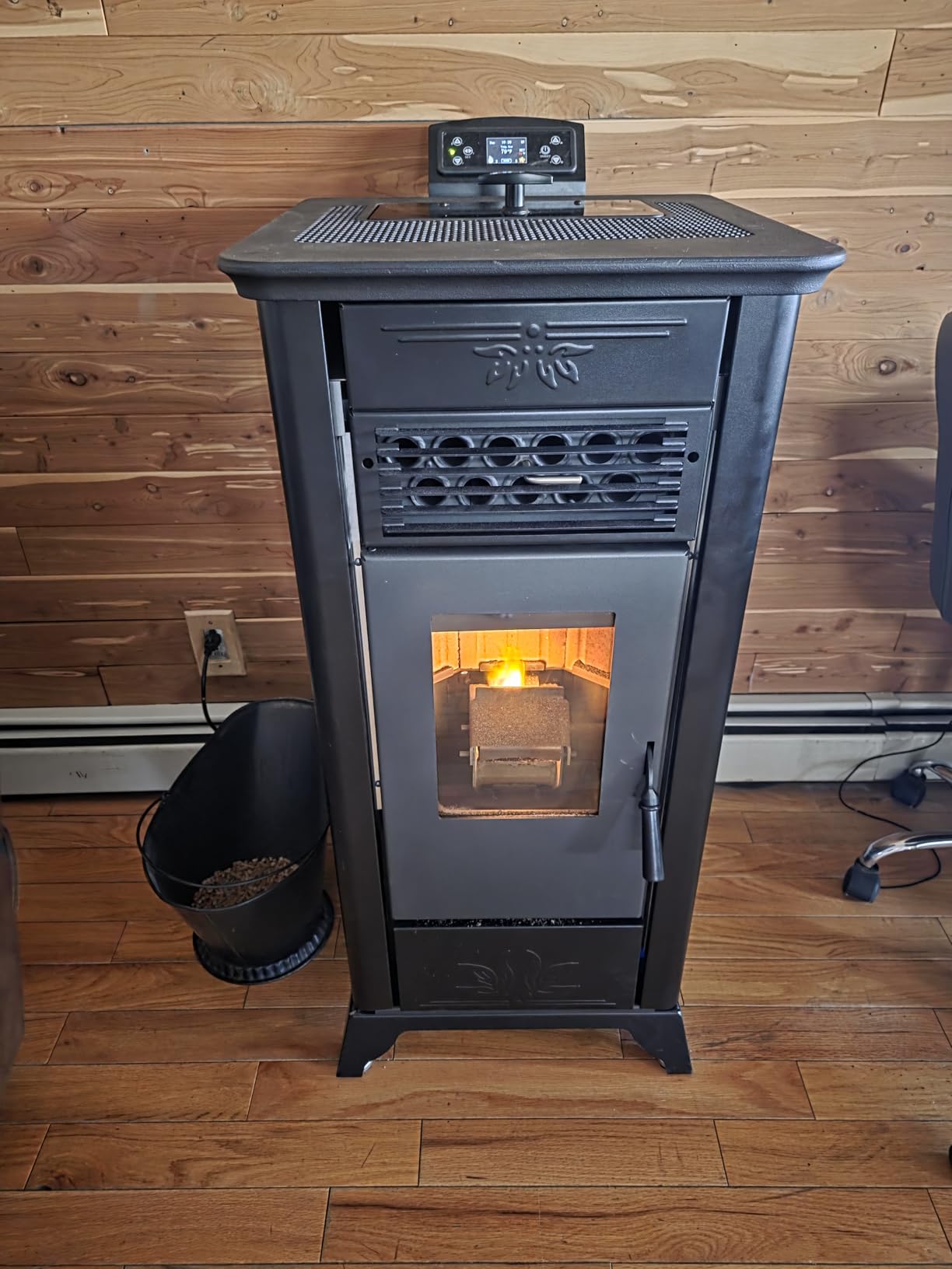 Freedom Stove PS21 Freestanding Pellet Stove, WiFi, 5-Yr Warranty customer photo 2