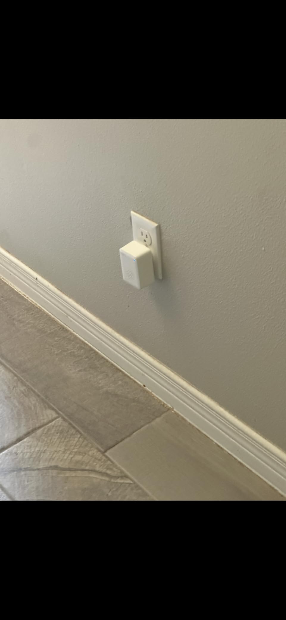 Tapo Smart Hub with Built-in Chime, H100, 2.4GHz Wi-Fi Required | Reliable Long-Range Connections with Tapo Sensors, Sub-1G Low-Power Wireless protocol, Connect up to 64 smart devices customer photo 1