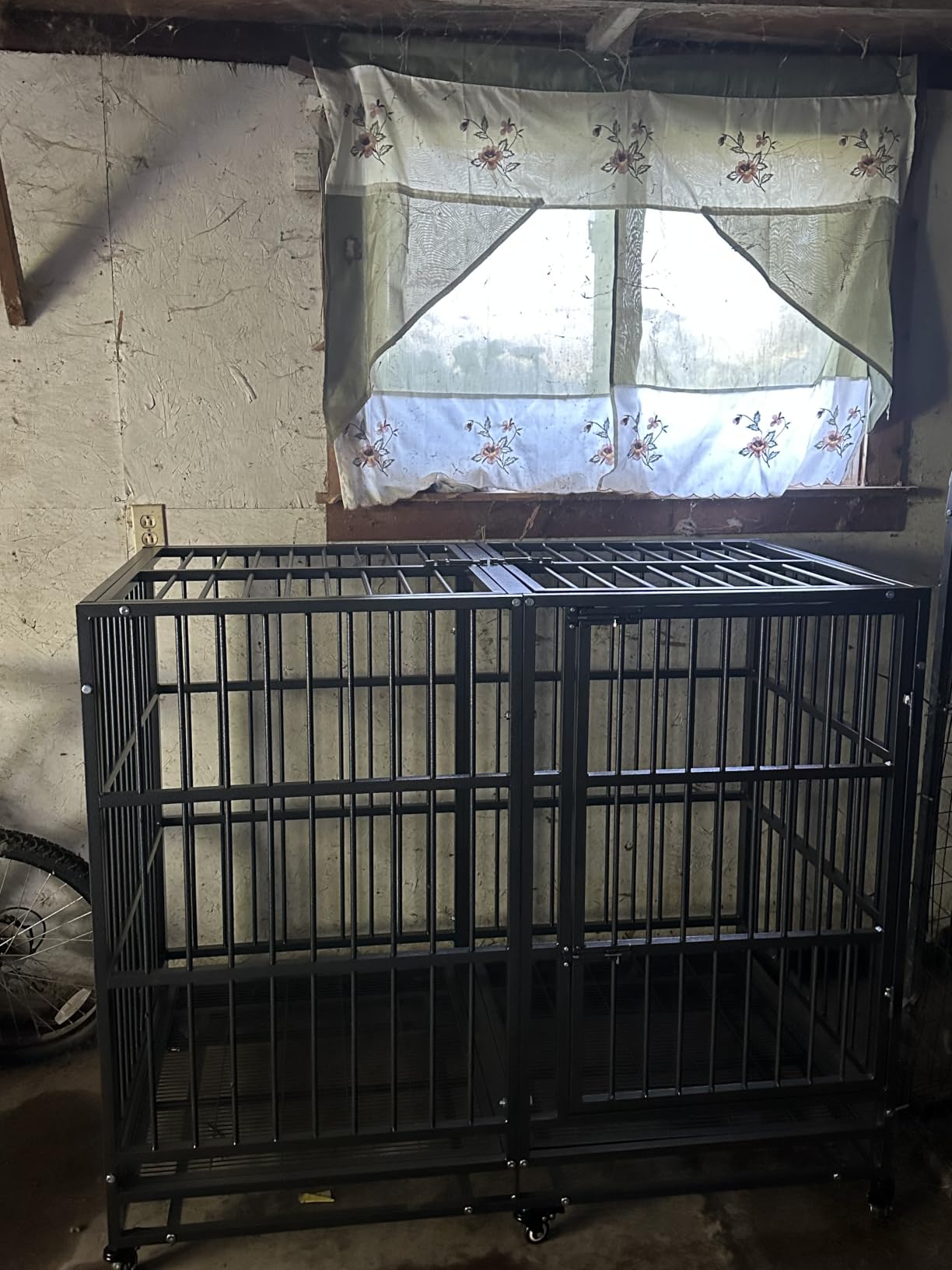 BOLDBONE 48 inch Heavy Duty Indestructible and Escape-Proof Dog Crate Cage Kennel for Large Dogs, High Anxiety Dog Crate with Removable Wire Trays and Wheels, Extra Large XL XXL, Black customer photo 2