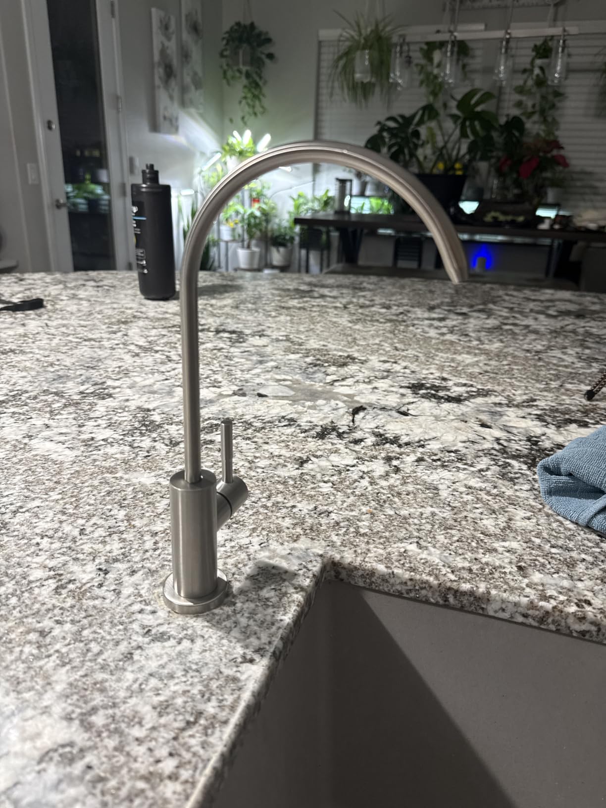 WEWE Touchless Kitchen Faucet, Brushed Nickel, Pull-Down, Single Handle | Soap Dispenser, 3 Modes Sprayer, 360 Swivel, SUS304, Fits 1- or 3-Hole Sinks, Ceramic Cartridge, Easy-Clean Nozzles customer photo 1