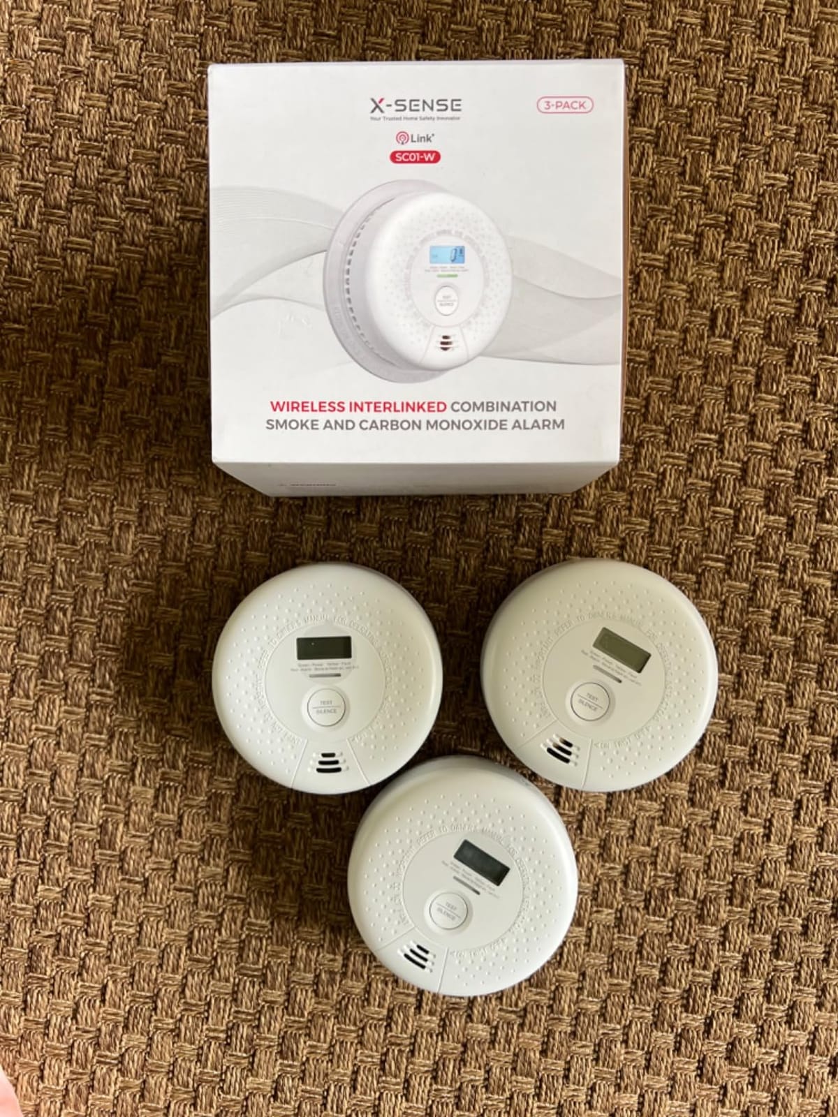 X-Sense Interconnected Smoke and CO Detector Combo, SC01-W, 3-Pack | 10-Year Sealed Battery (Not Hardwired), Whole-Home Wireless Interconnection, UL 217 & UL 2034 Certified customer photo 2
