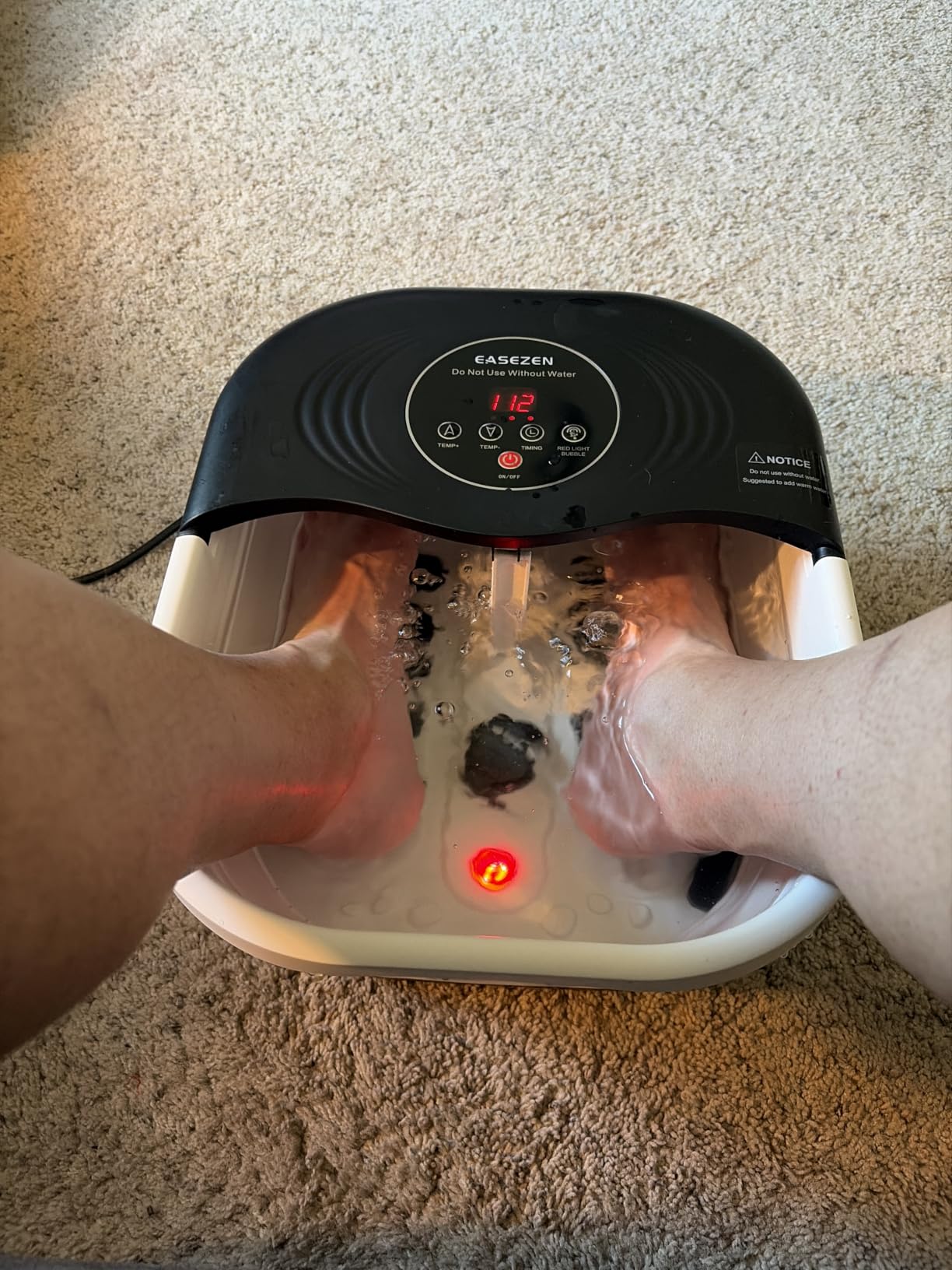 SPA4PIEDS Collapsible Heated Foot Spa Bath with Bubble, Foot Soaking Tub Featuring 8 Shiatsu Rollers, Pumice Stone and Built-in Timer for Mom, Dad and Foot Relaxation (Black) customer photo 2