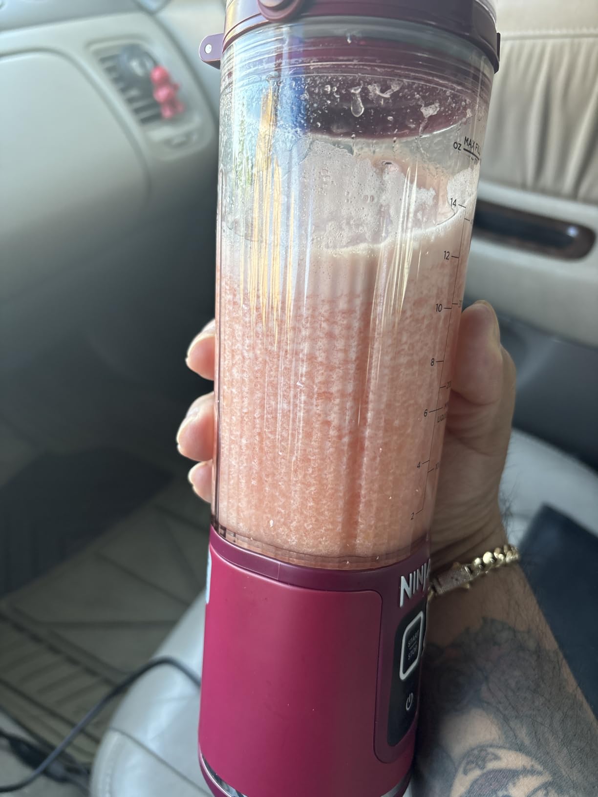 Ninja BC151NV Blast Portable Blender, Cordless, 18oz. Vessel, Personal Blender-for Shakes & Smoothies, BPA Free, Leakproof Lid & Sip Spout, USB-C Rechargeable, Dishwasher Safe Parts, Denim Blue customer photo 2