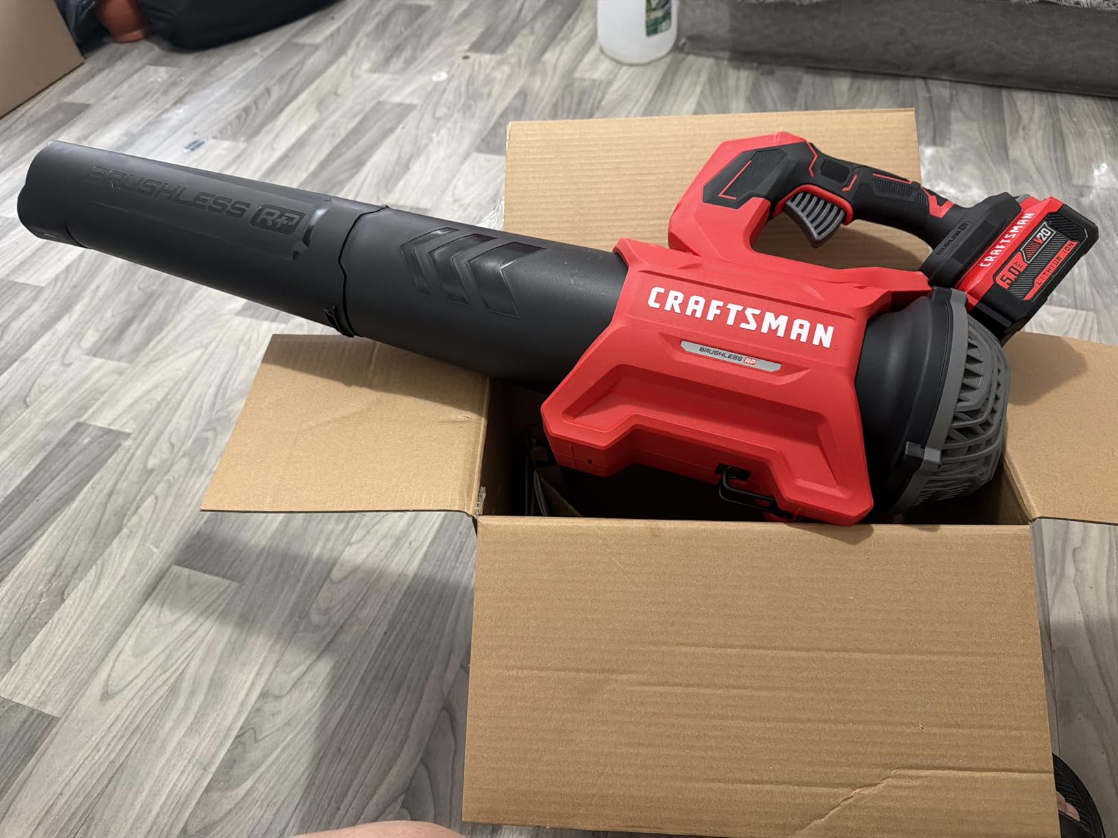 CRAFTSMAN Leaf Blower Cordless with Battery and Charger V20 RP, Up to 110 MPH Power, Handheld Electric Leaf Blower, Brushless Motor, Lightweight, 5.0Ah (CMCBL730P1) customer photo 2