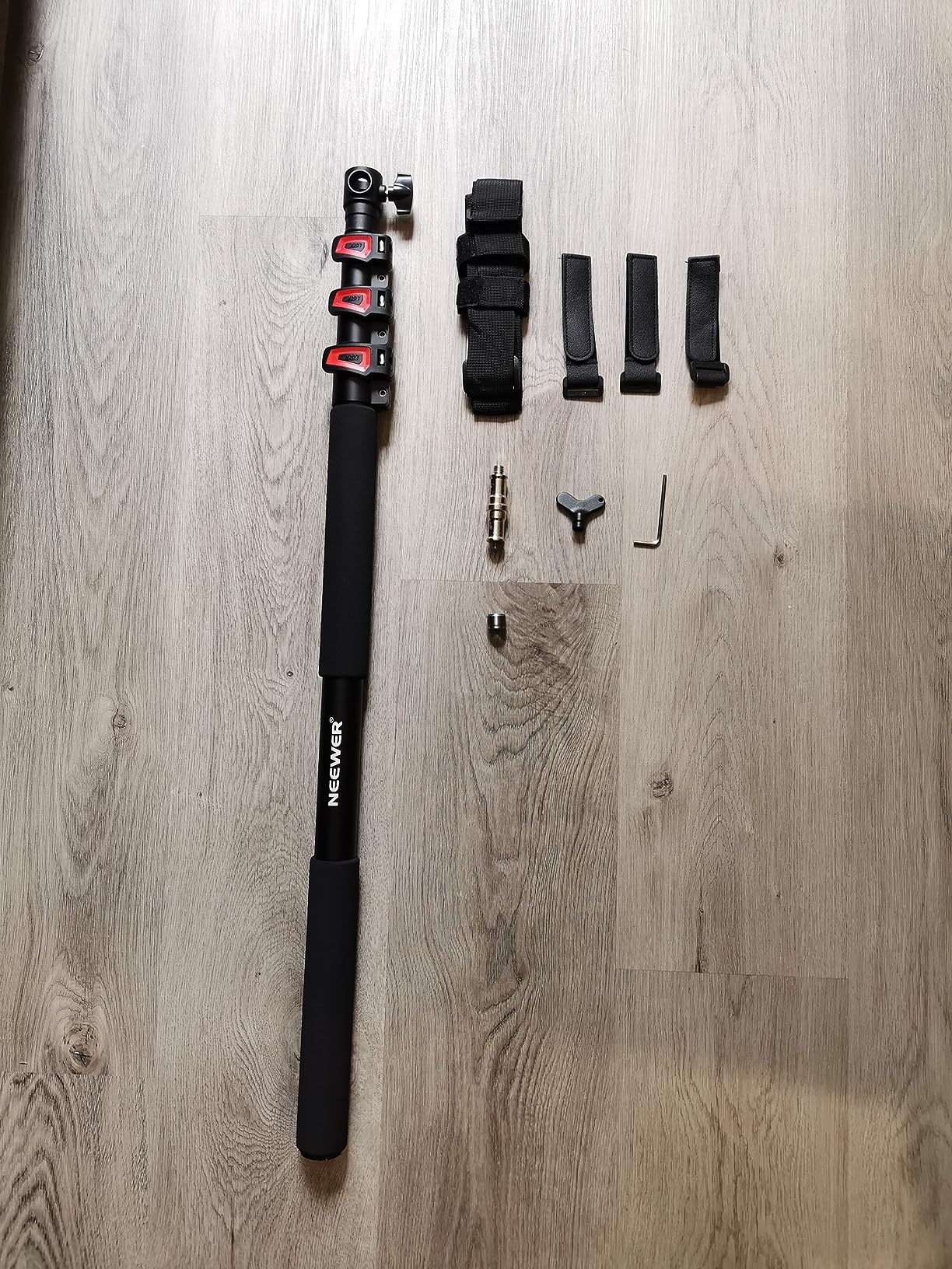 NEEWER 7.5ft/230cm Boom Pole Stand, Portable Telescopic Aluminum Handheld Light Stand with 1/4