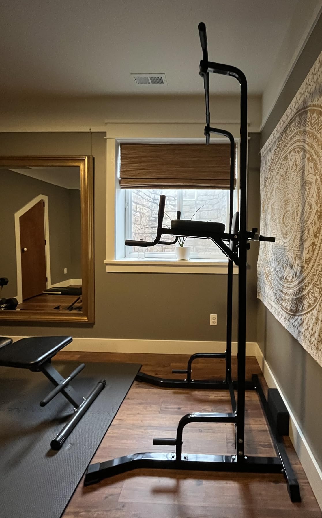 SPORTSROYALS Free Standing Pull Up Bar, Power Tower for Home Gym Training | Sturdy Free Standing Workout Station for Pull-Ups, Dips, Leg Raises and Full-Body Home Gym Strength Training customer photo 1