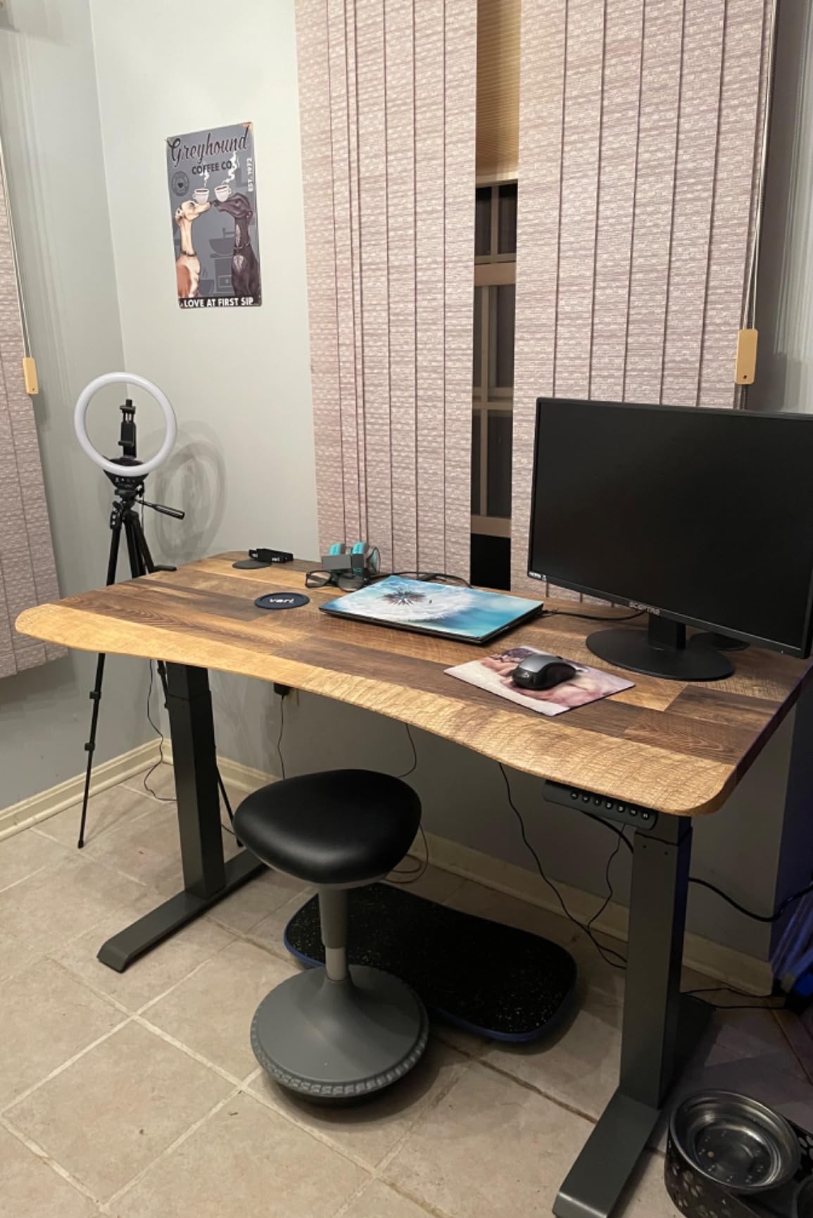 Vari Ergo Electric Standing Desk - 54x26 - Espresso/Slate customer photo 2
