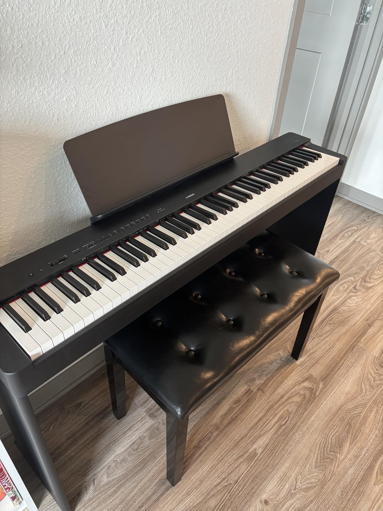 Yamaha P225 88-Key Digital Piano with Weighted Keys, Portable Design, Keyboard, Music Rest, Sustain Foot Switch, and Built-In Speakers, White (P225WH) customer photo 2