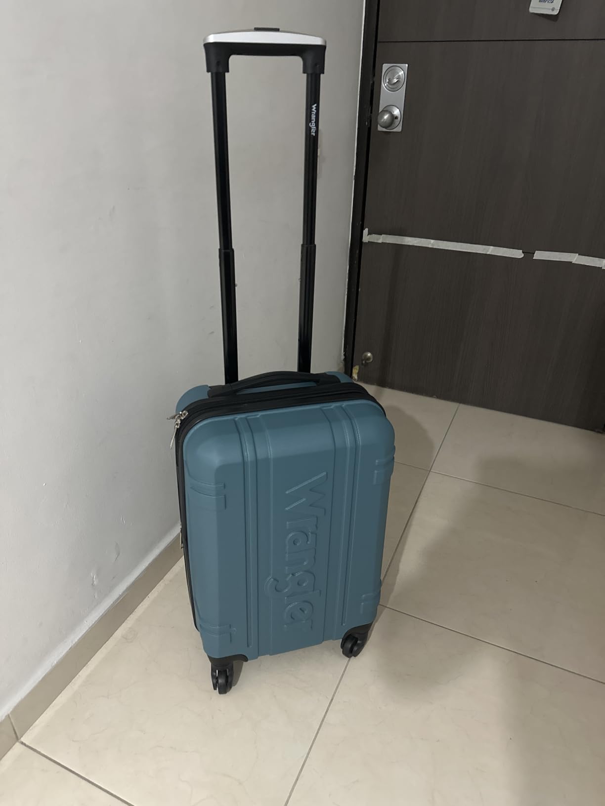 Wrangler Astral Hardside Luggage, Hydro, 20-Inch Carry-On customer photo 1