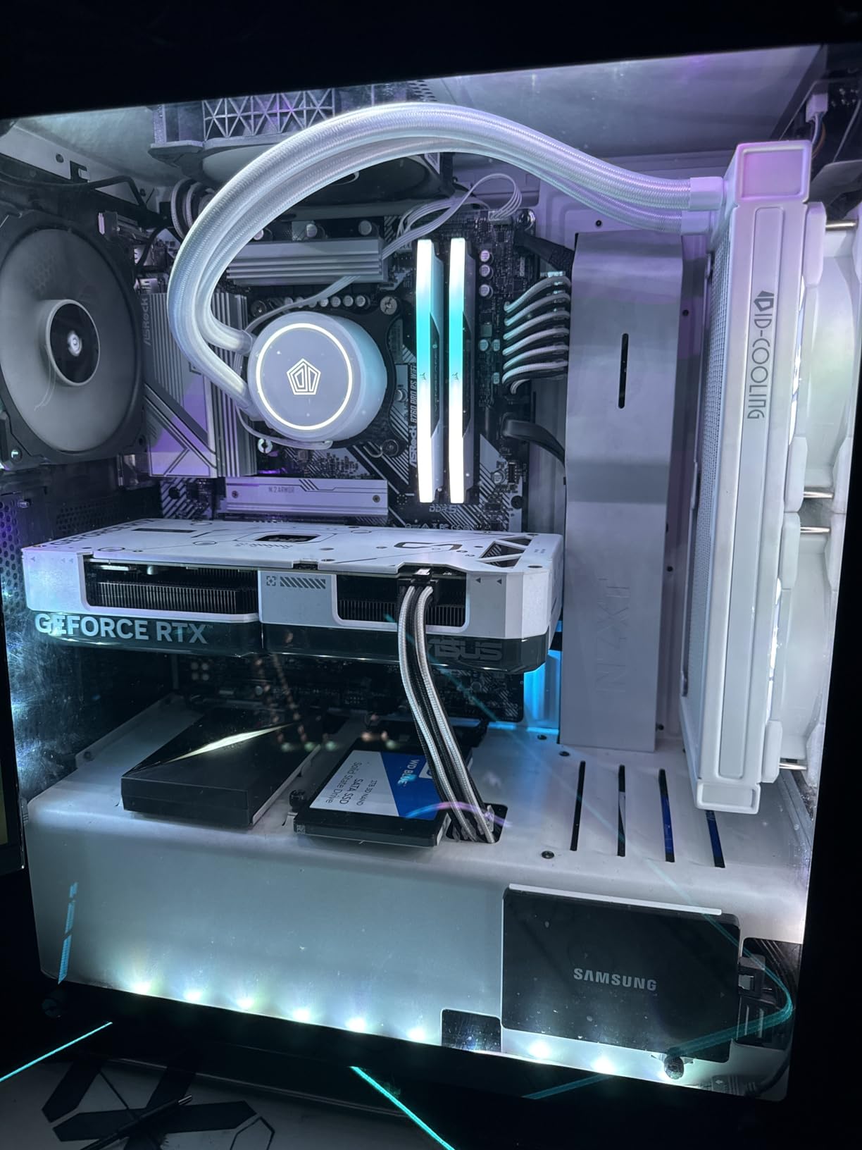 B760 Pro RS WiFi 6E LGA1700 HDMI DisplayPort eDP Intel B760 ATX Motherboard DDR5 192GB 7200+ (OC) MHz SATA3 6.0 Gb/s USB3.2 Gen2 2.5G LAN PCIe5.0 M.2 customer photo 2