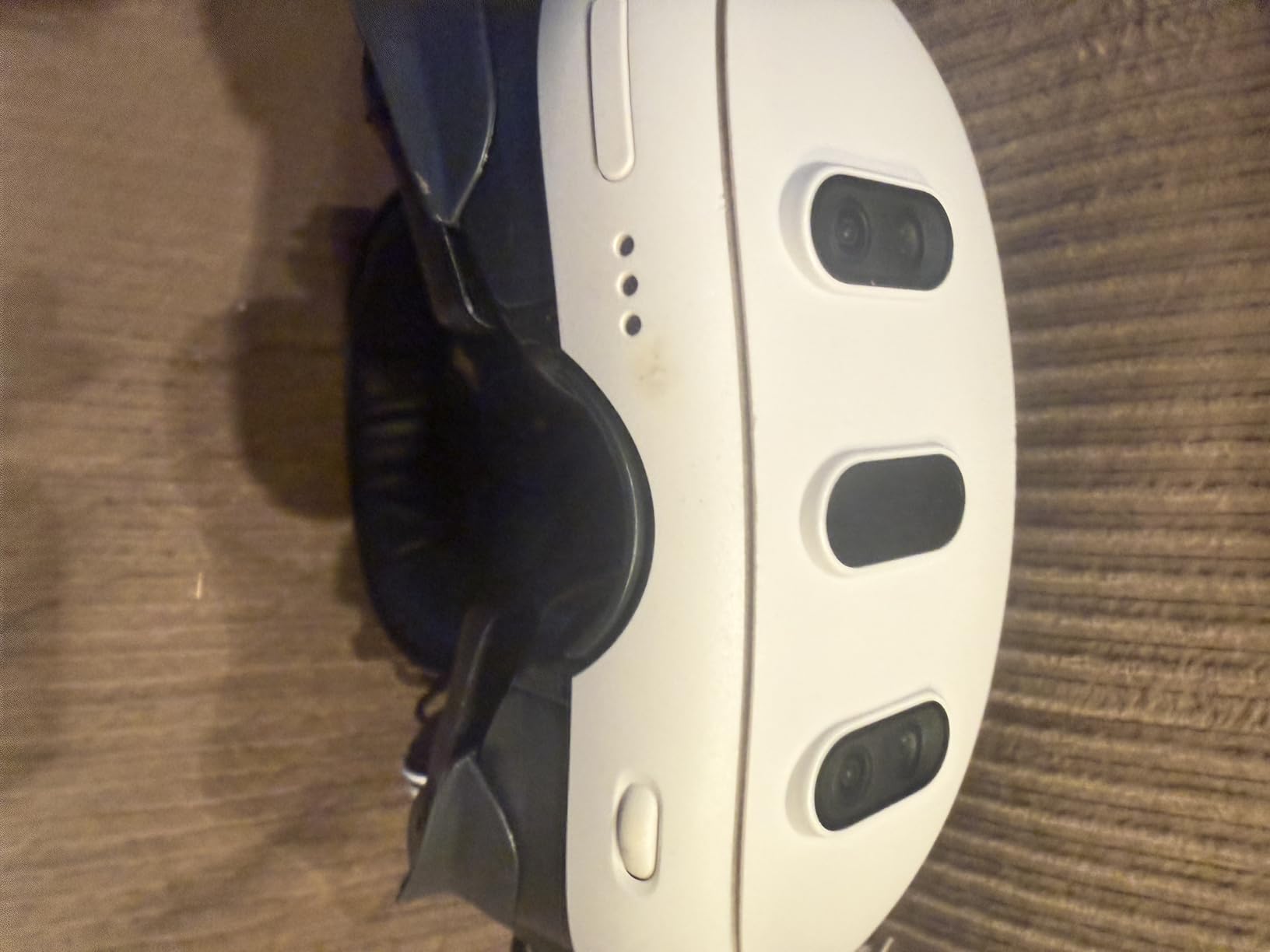 Meta Quest 3 512GB | VR Without Wires - Gorilla Tag Cardboard Monkenaut Bundle - Amazon Exclusive - Access to 100+ Games with a 3-Month Trial of Meta Horizon+ Included | Includes 512GB headset, 2 controllers, charging cable and power adapter for gaming, fitness and entertainment customer photo 1