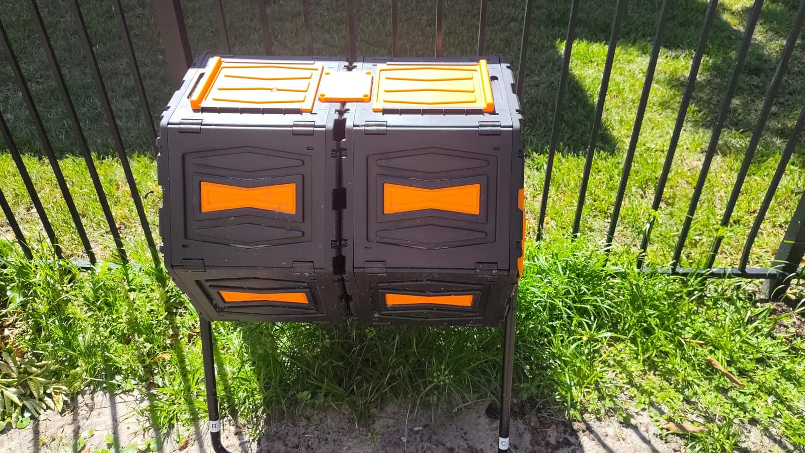Marcytop Compost Tumbler, Easy Assemble & Efficient Outdoor Compost Bin, 45 Gallon/170 Liter Large Dual Chamber Rotating Composter for Garden, Kitchen, and Yard Waste, Orange Door customer photo 1