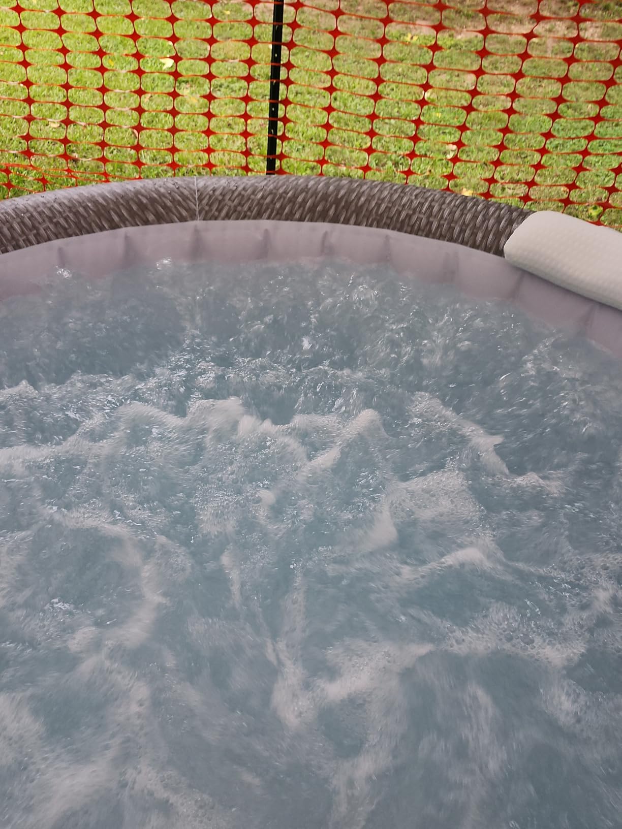 Coleman SaluSpa Sicily Energy-Efficient 5-7 Person Inflatable Hot Tub | Smart AirJet Portable Outdoor Spa with EnergySense Insulated Cover and 180 Massage Jets, 85