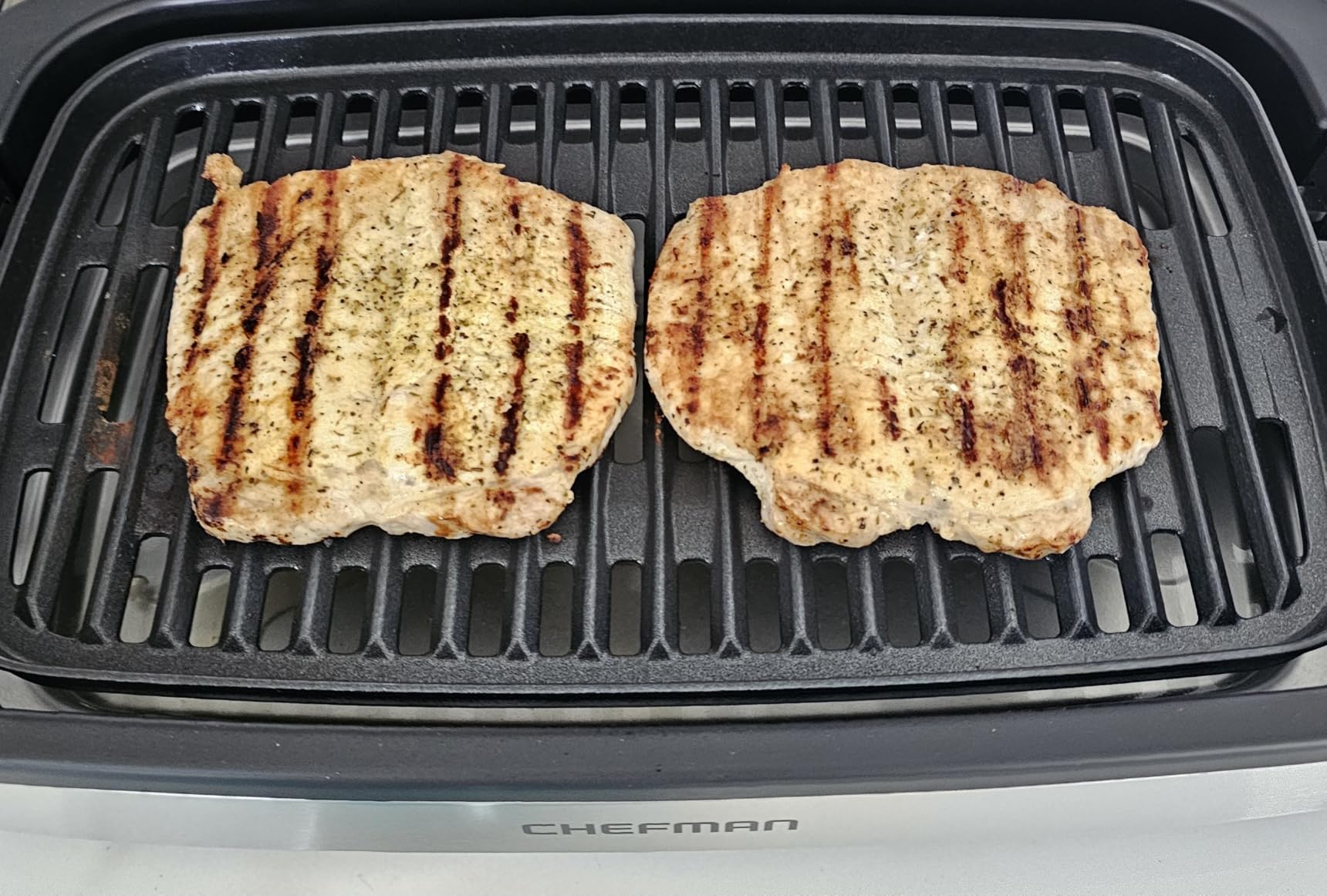 Chefman Smokeless Indoor Electric Grill, Extra Large Grilling Surface, Nonstick Table Top Grill customer photo 1