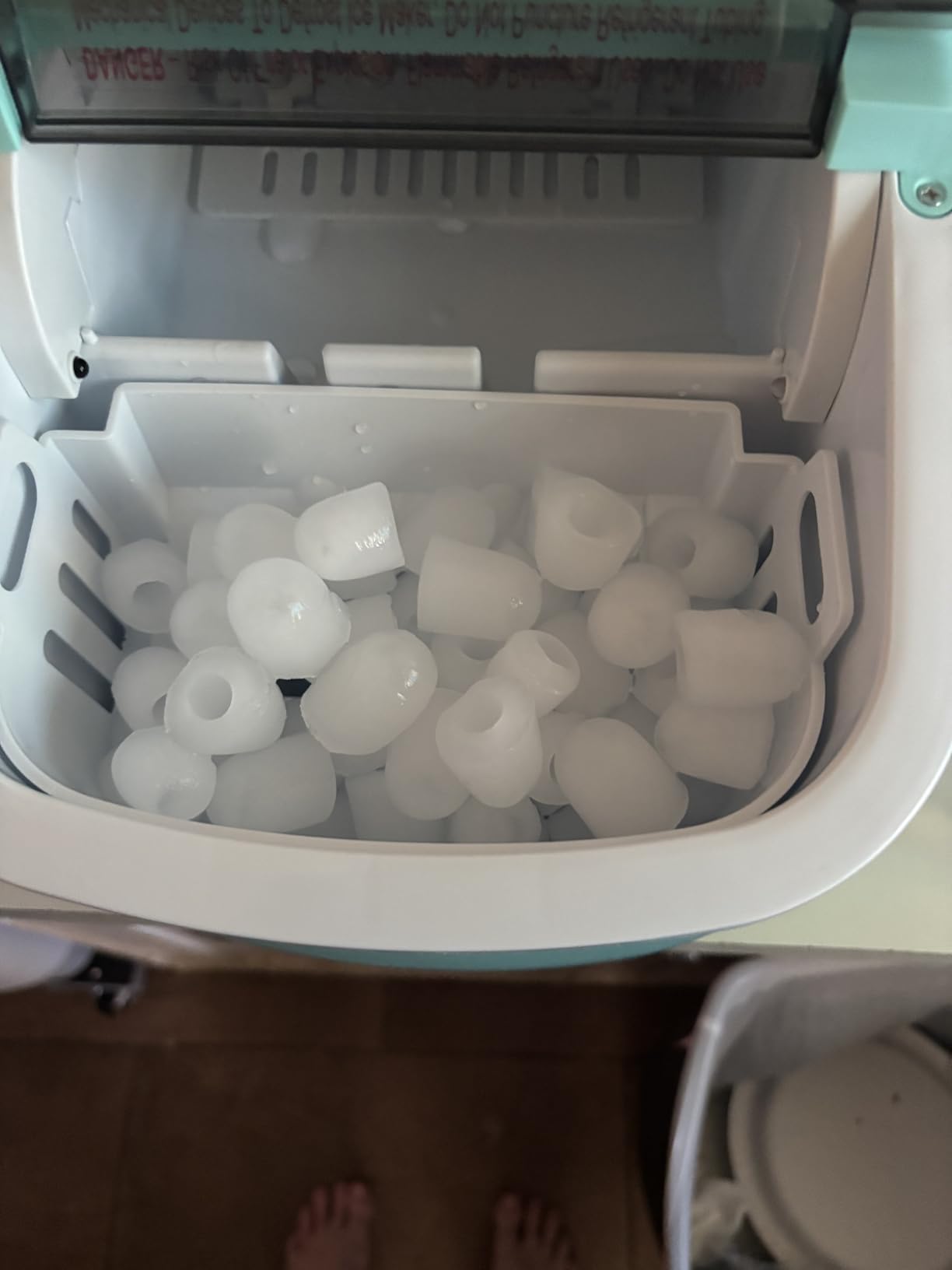 Crzoe Countertop Ice Maker, 26Lbs/24H, 2 Sizes of Ice, Self-Cleaning, Green | 8 Bullet Ice Cubes in 6 Mins, Portable Ice Machine for Home, Kitchen, Office, Party customer photo 2