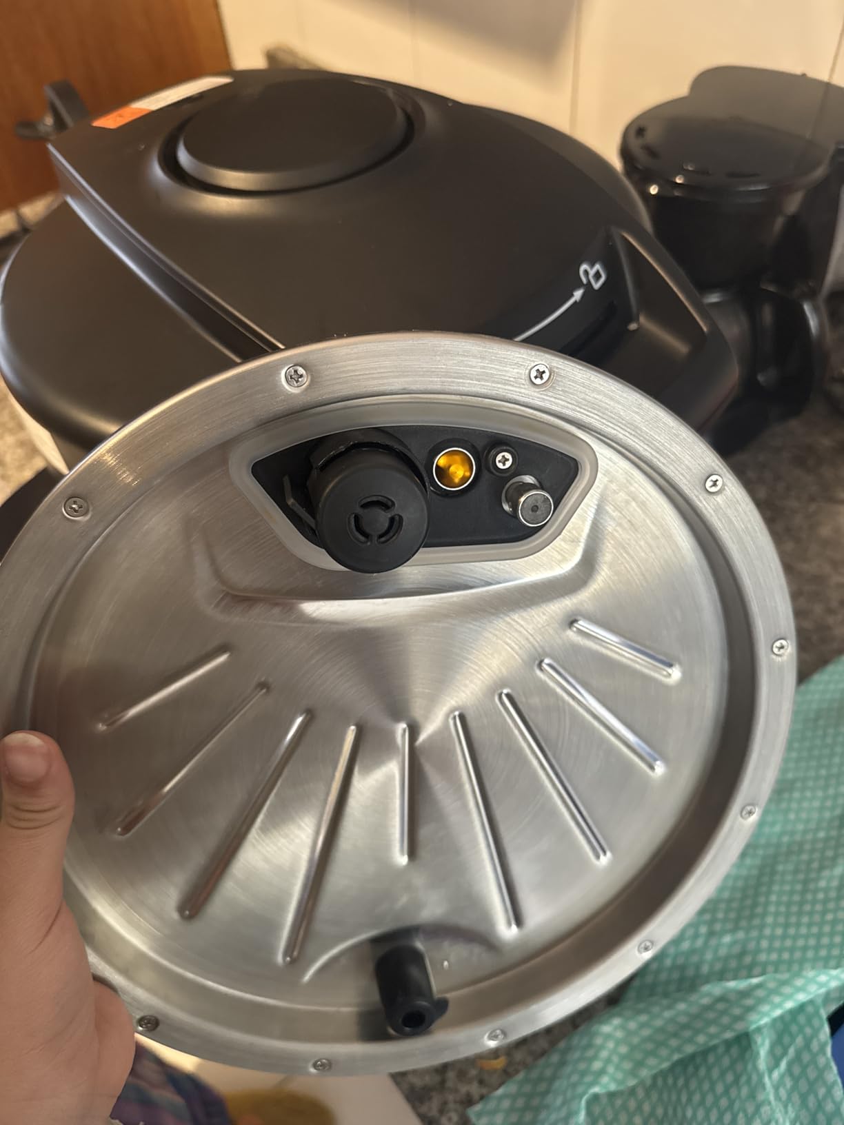 Instant Pot 6.5 Quart Duo Crisp Ultimate Lid with WIFI, 13-in-1 Air Fryer and Pressure Cooker Combo, Sauté, Slow Cook, Bake, Steam, Warm, Roast, Dehydrate, Sous Vide, & More, Includes App with Recipes customer photo 1