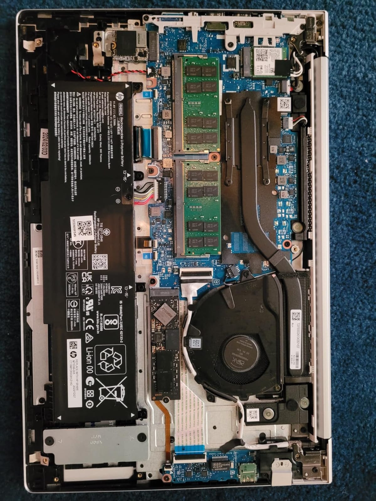 Crucial T500 PCIe Gen4 NVMe 2TB SSD, Up to 7,400MB/s, TLC NAND, Laptop & Desktop (PC) Compatible, for Creatives and Gamers, Solid State Drive, Includes 1Mo Adobe CC - CT2000T500SSD8 customer photo 1