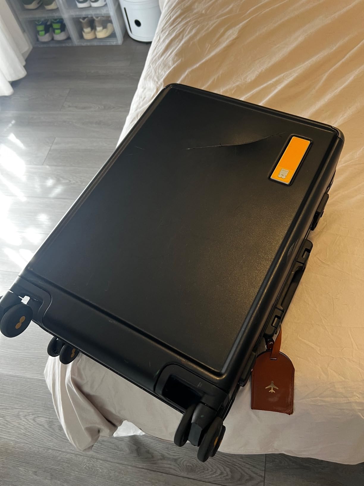 LEVEL8 Zipperless Carry On Suitcase Airline Approved with Aluminum Frame, Hard Shell Luggage with Spinner Wheels, Metal Travel Luggage with Double Tsa Locks, 20 Inch, Black customer photo 1