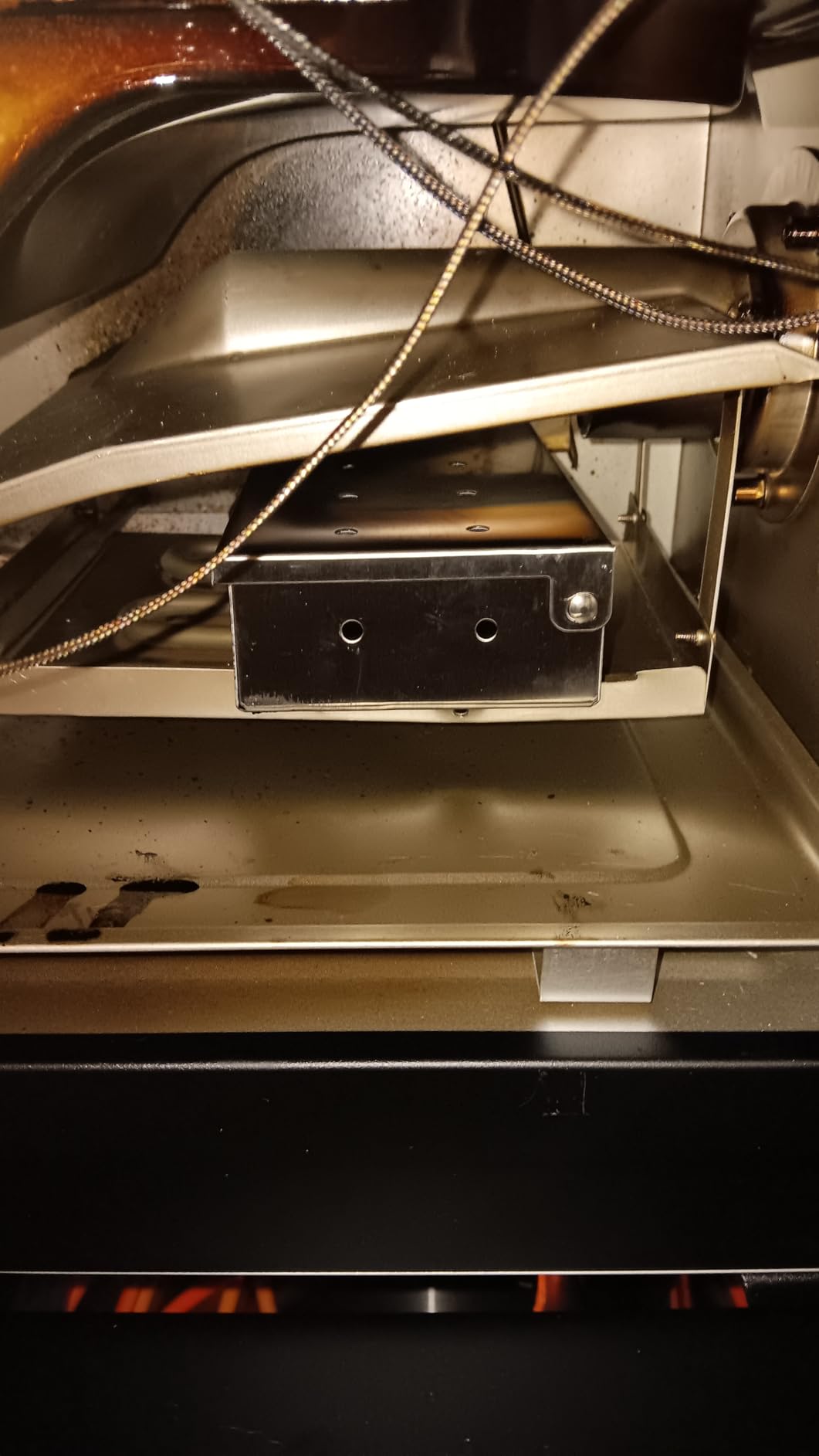 Masterbuilt 710 WiFi Digital Smoker, Vertical Design, 711 Cooking Sq. Inches, 4 Chrome Coated Smoking Racks, Wood Chip Loader, Electric Fuel Source to Plug in and Start Cooking, Black Model MB20070924 customer photo 2