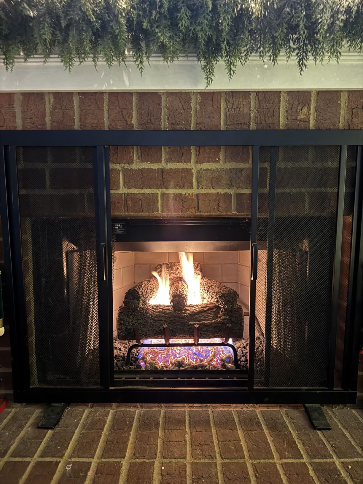 Peterson Fyreside 18-inch Live Oak Log Set with Vented Burner and Gas Connection Kit. Match Lit (Natural Gas Only) customer photo 2