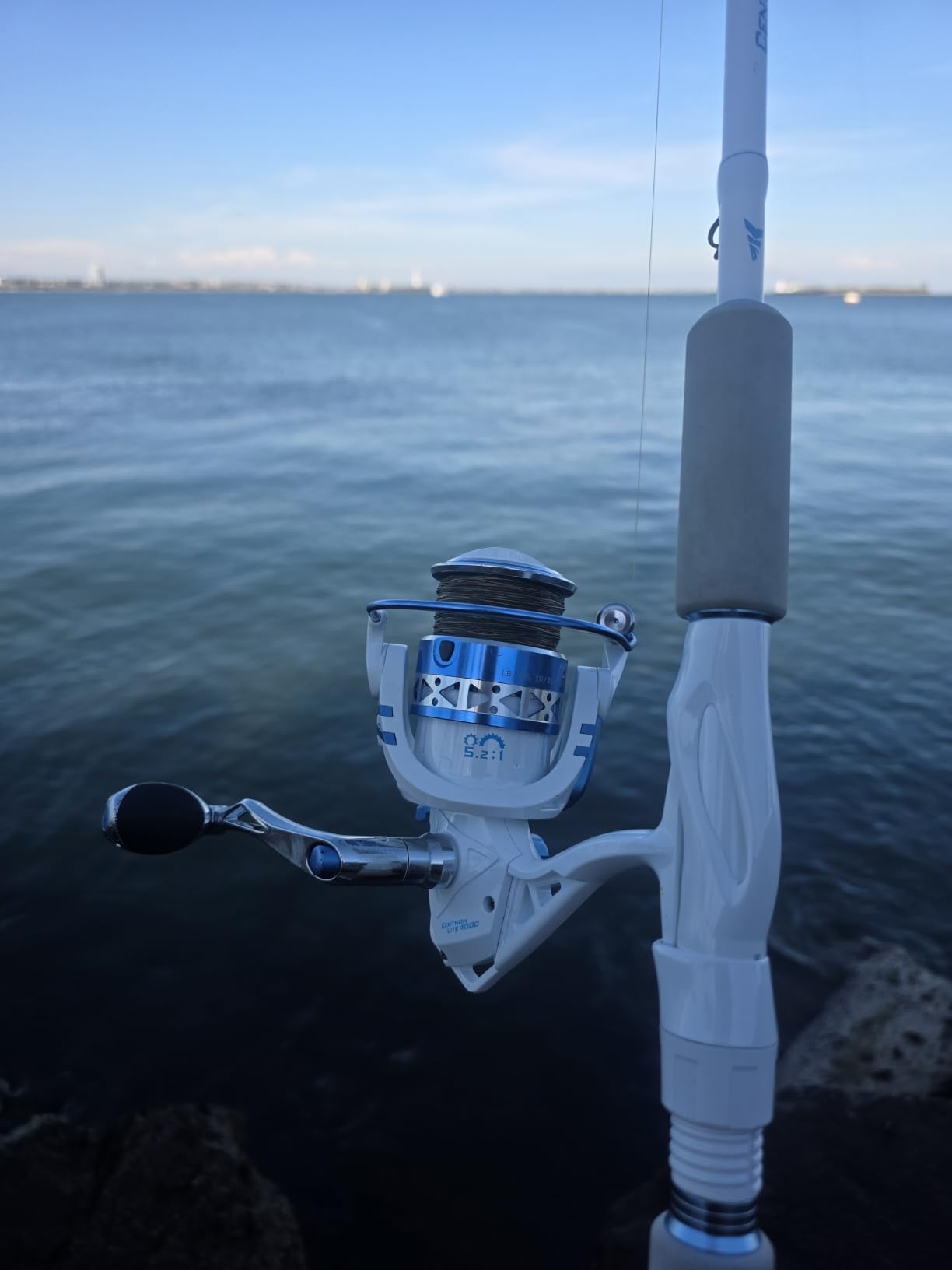 KastKing Centron Lite Fishing Rod and Reel Combo, Baitcaster & Spinning | 2-Piece Rod, IM6 Graphite Blanks, Stainless Steel Guides with Ceramic Rings, EVA Handle, Freshwater Fishing customer photo 2