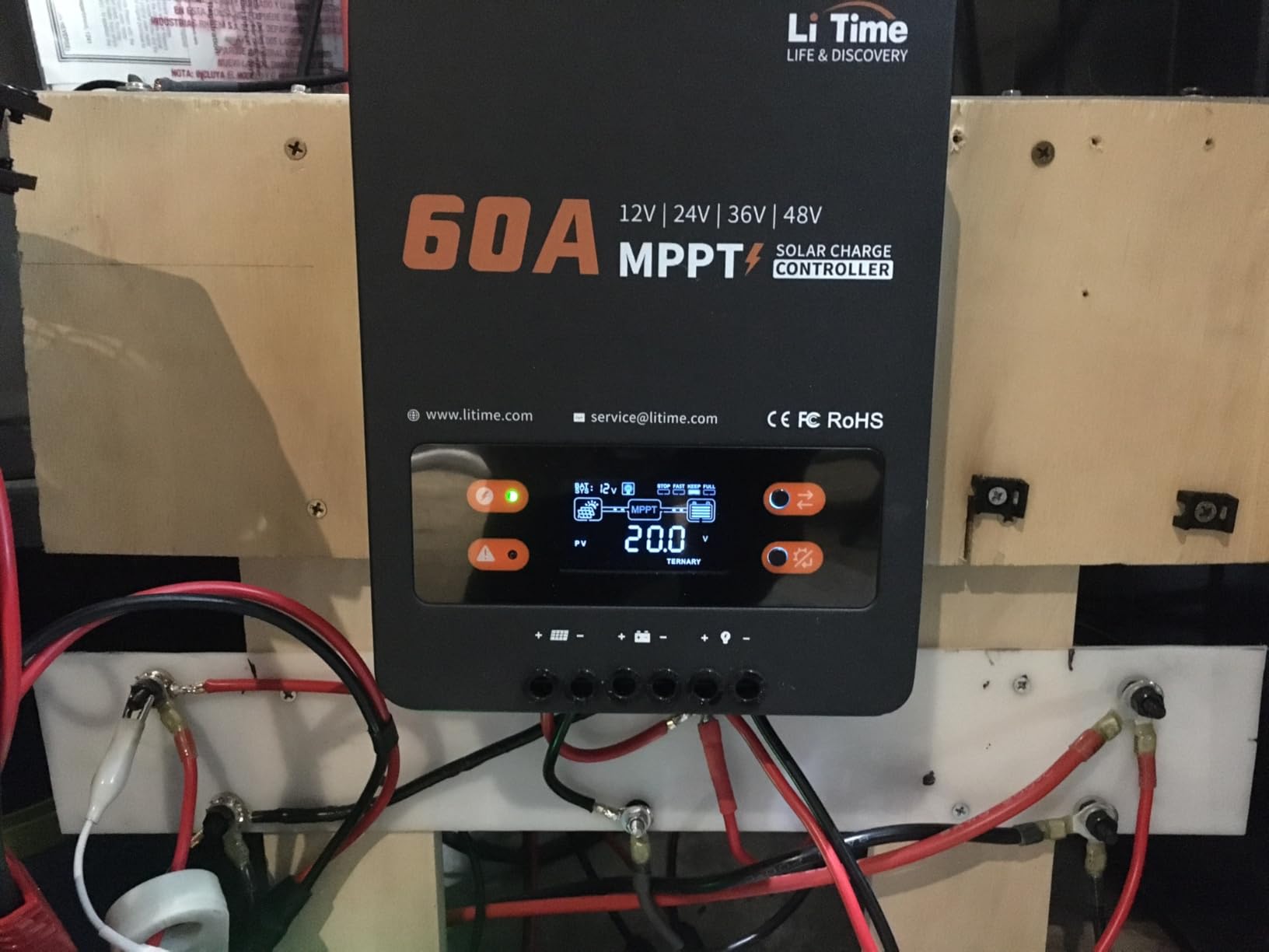 LiTime 60A MPPT Solar Charge Controller (No Build-in Bluetooth), 12V/24V/36V/48V Auto, Max PV Input 200VDC LCD Display Solar Panel Regulator for LiFePO4/Lead-acid Battery customer photo 2