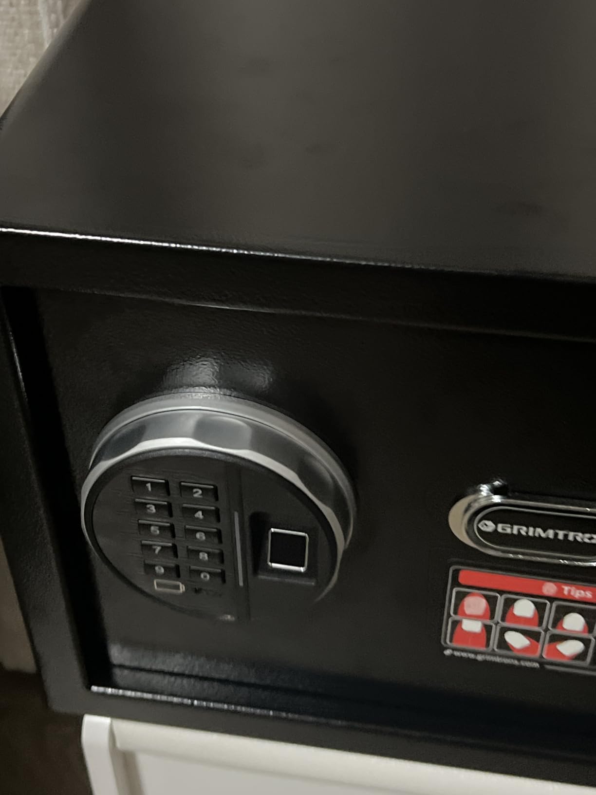 Grimtron 20LB Biometric Safe with Fingerprint Lock, 3-8 Digit PIN | 0.80 cu.ft. Safe with Silent Mode & LED & Backlit Keypad, 6.7M Combinations, Metal Knob, Removable Shelf & Easy Installation customer photo 2