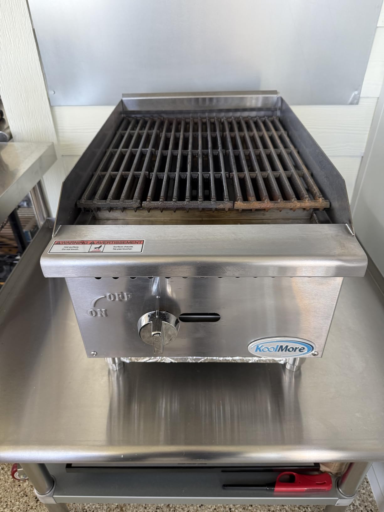 KoolMore 36 in. Commercial 3-Burner Natural Gas Charbroiler with 90,000 BTU in Stainless-Steel, ETL Listed (KM-GCB3-36M) customer photo 1