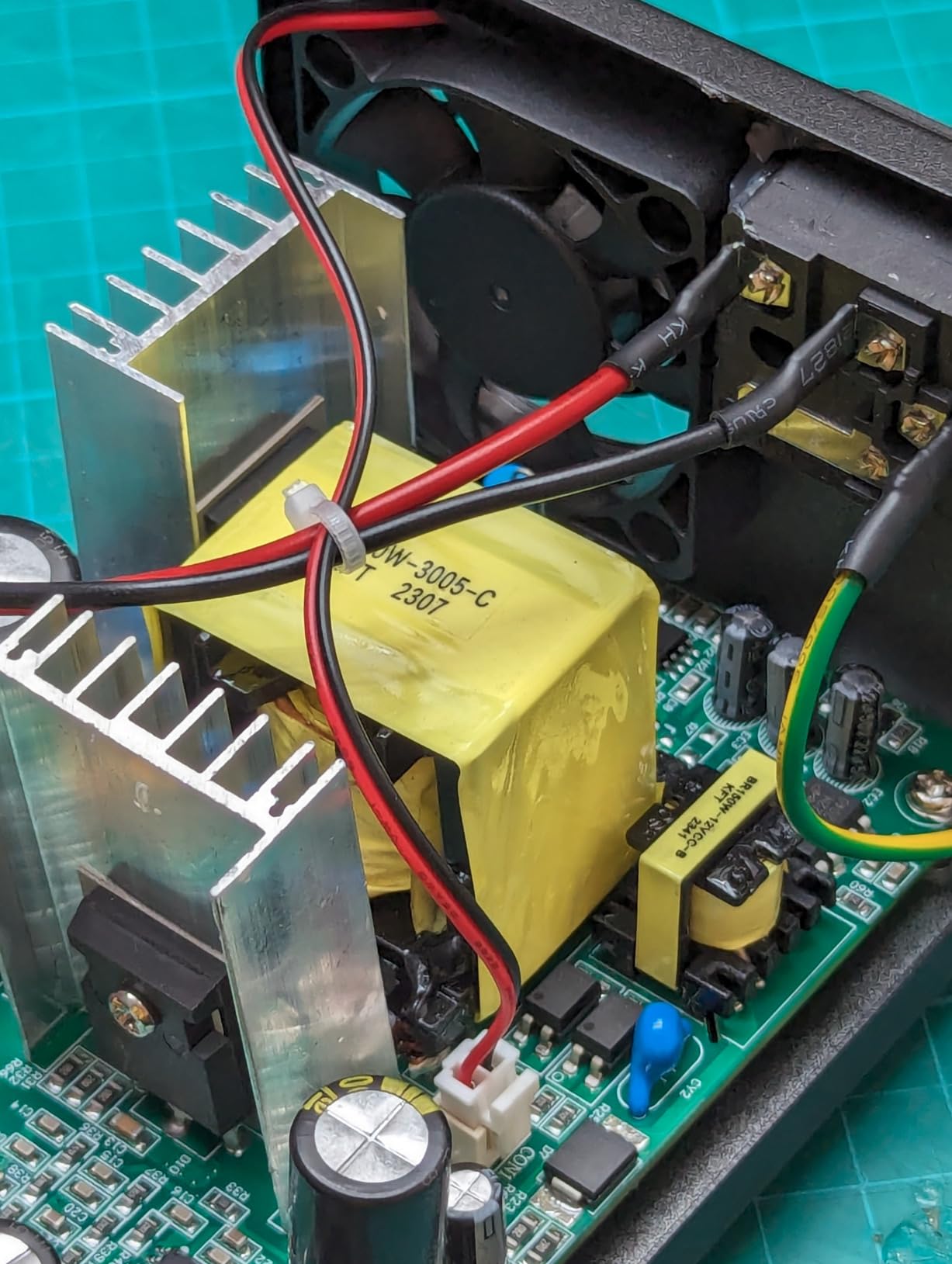 NICE-POWER DC Power Supply Variable 0~30V 0~10A, 3-Digits LED Display Current and Voltage Adjustable 150W Fixed with Encoder DC Bench Power Supply 15V 10A/30V 5A, Electroplating DIY etc PSU customer photo 2