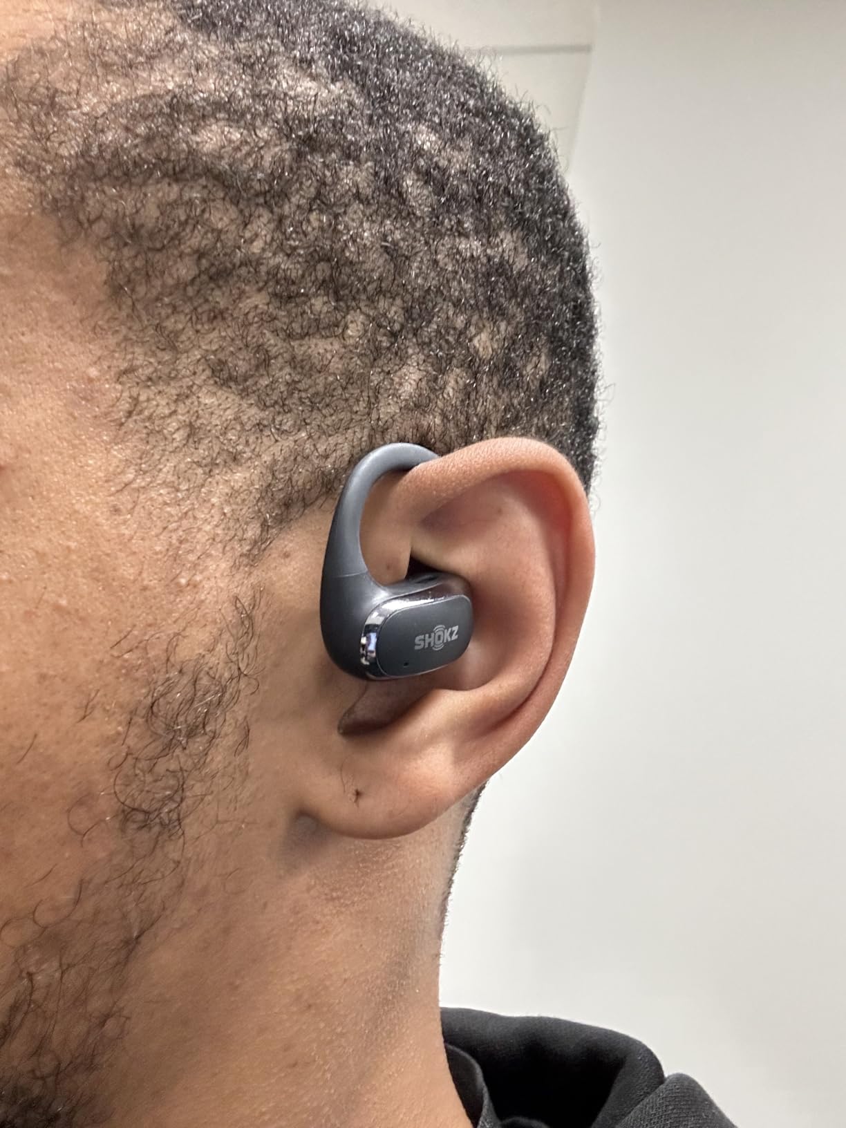 SHOKZ OpenFit Air - Open-Ear Headphones, True Wireless Earbuds, Water Resistant, Secure Earhooks for Daily Use, Black | Hooked comfort; Natural sound; Open-ear awareness; AI call clarity; IP54 customer photo 2