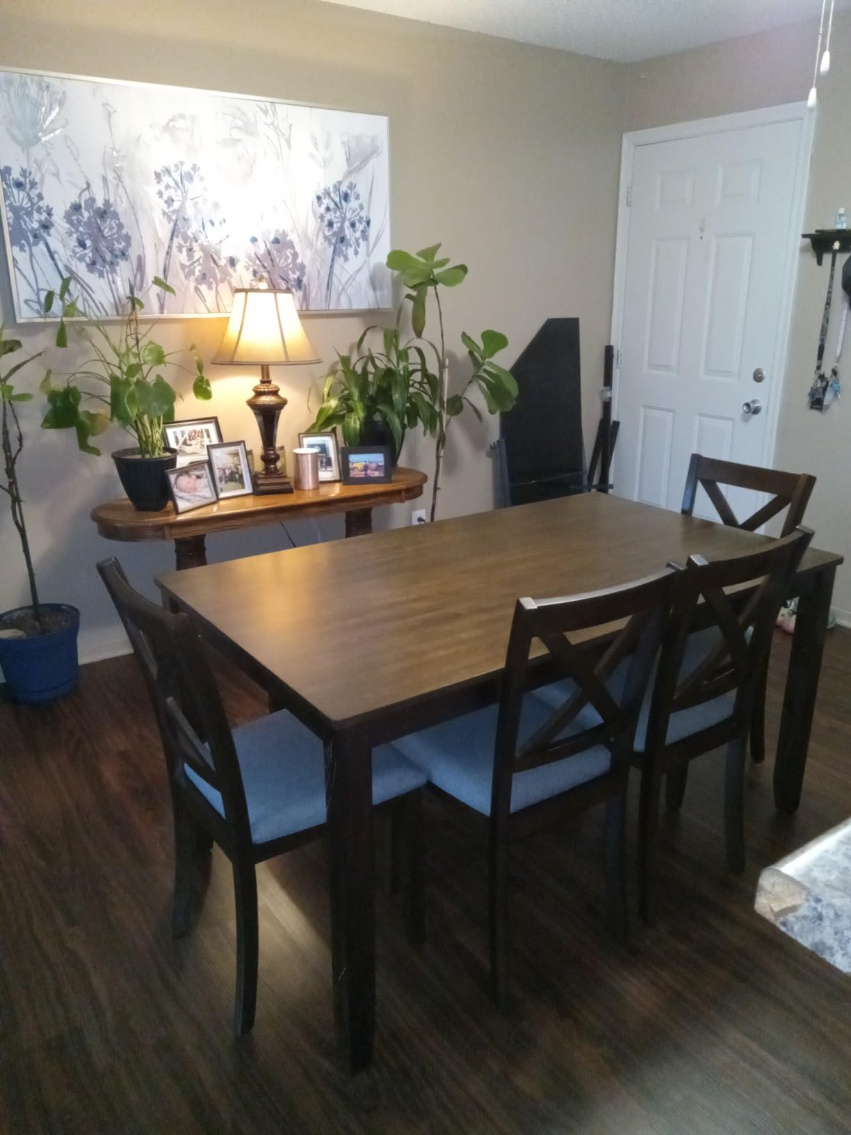 LUMISOL 6-Piece Dining Table Set with Bench, Farmhouse Solid Wood Kitchen Table Set with 4 Upholstered Chairs and Bench for Kitchen, Dining Room, Living Room, Walnut customer photo 2