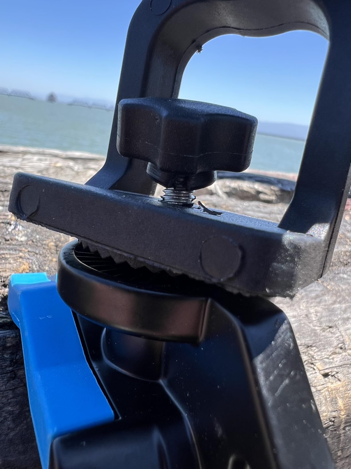 PLUSINNO 1/2/4 Pack Fishing Rod Holders for Boat, Fishing Rod Holder | Enlarged Clamp, Innovative Dual-V Shaped Design, Fit Round/Square Tube Boat Fishing, Boat Accessories, Fishing Gifts for Men customer photo 2