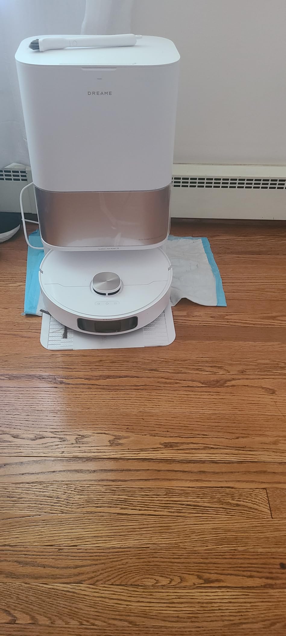 DREAME L10s Pro Ultra Heat Robot Vacuum and Mop Combo, Mop Extend, 7000Pa Suction, Auto Robot Care and Maintenance, 136°F Hot Water Mop Self-Cleaning, Obstacle Avoidance, Ideal for Hair, Carpets customer photo 1