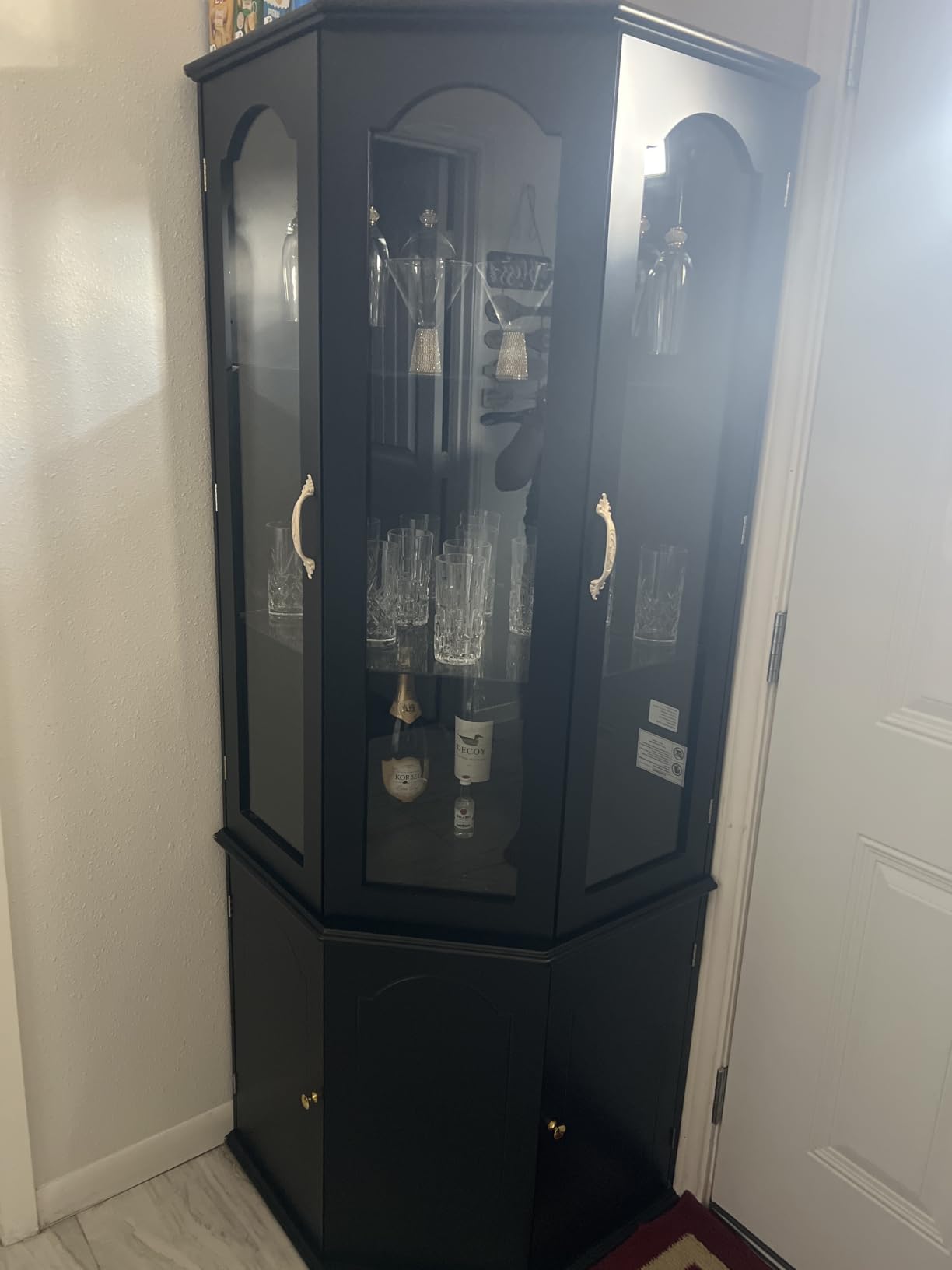 Gyfimoie Corner Bar Cabinet w/LED Lights, Tall Modern Wine Cabinet with Tempered Glass Door & Adjustable Shelves, Home Bar Liquor Storage Cabinet with Glass Rack for Living Room, Dining Room (Black) customer photo 1