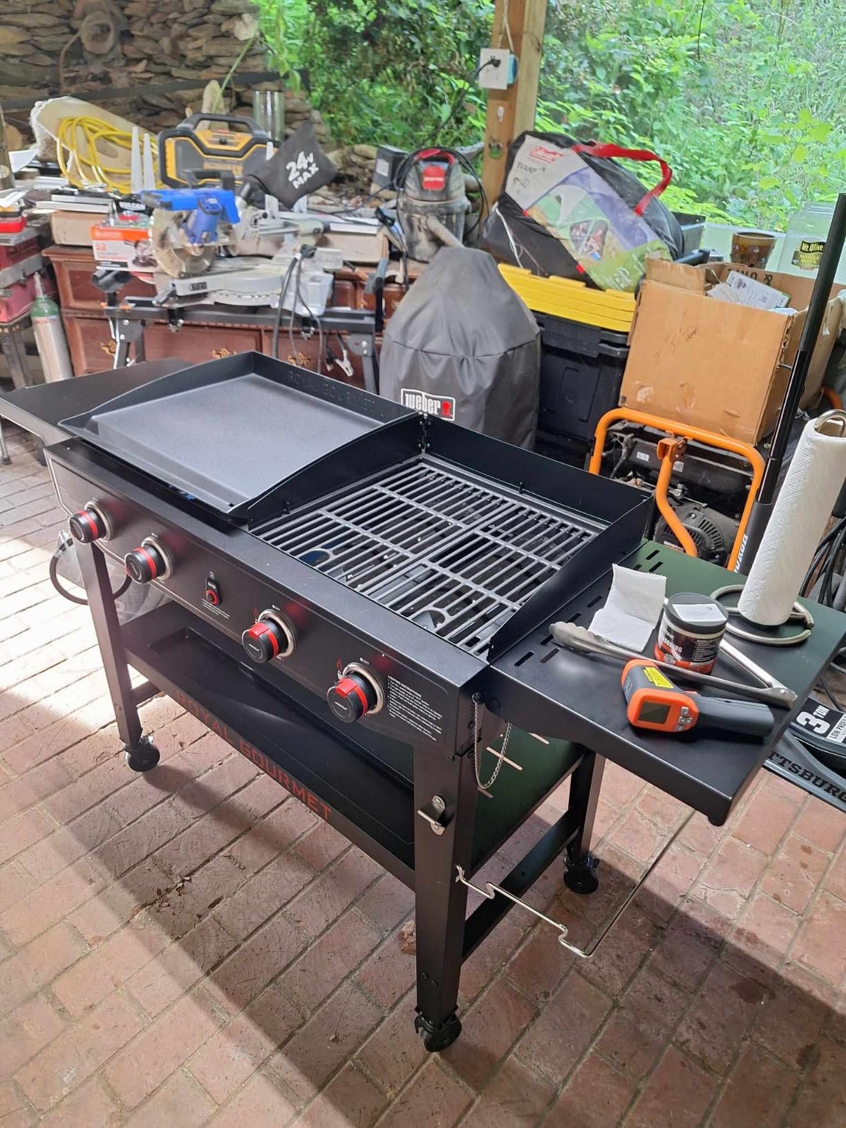 Royal Gourmet GD405A 4 Burner Gas Grill and Griddle Combo,Grilling Gear Set | Propane Griddle Grill Combo, Foldable Side Tables, 598 Sq. In., Heavy-duty for Outdoor Cooking, Tailgating, Black customer photo 1