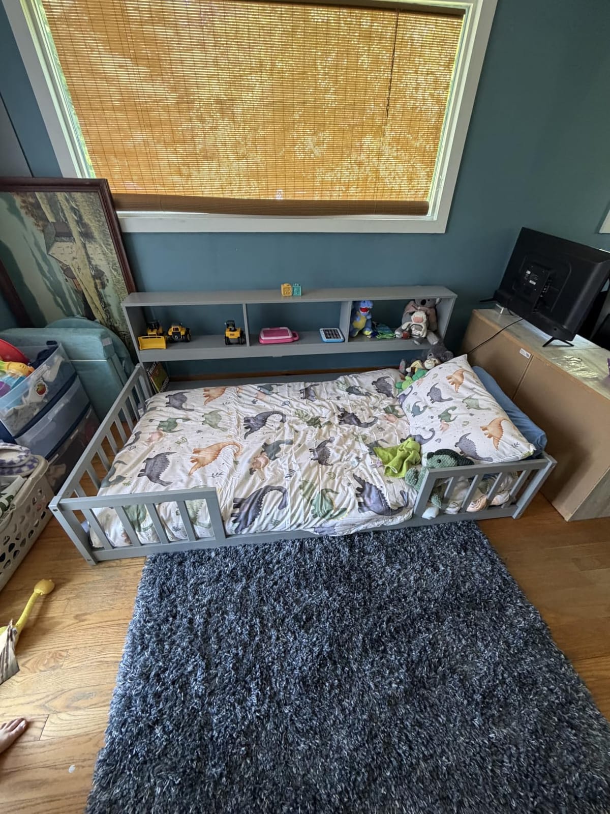 Giantex Twin Floor Bed for Kids, Wood Montessori Bed with Safety Guardrails, Floor Bed Frame for Kids, Boys, Girls, No Box Spring Needed, White customer photo 1