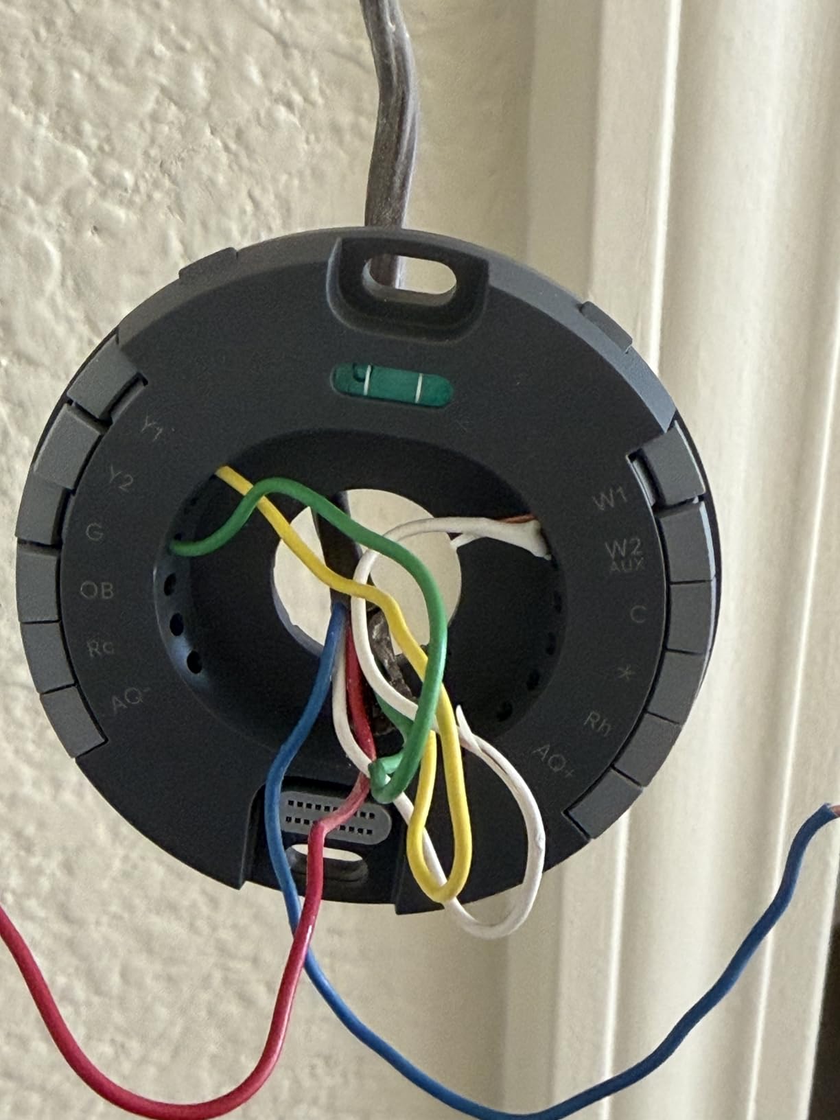 Google Nest Learning Thermostat (4th gen) + Nest Temperature Sensor (2nd gen) - Obsidian customer photo 1