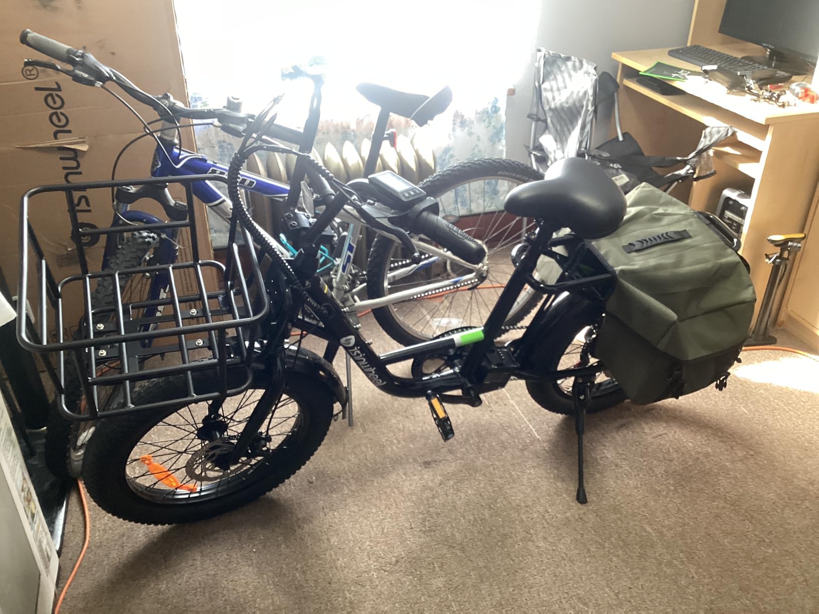 isinwheel U7S Electric Bike for Adult,Peak 1500W Motor 48V 20Ah Battery Up to 20+ MPH & 80 Miles Step-Thru Cargo Ebike,7-Speed All Terrain Fat Tire Front Suspension E-Bike customer photo 2