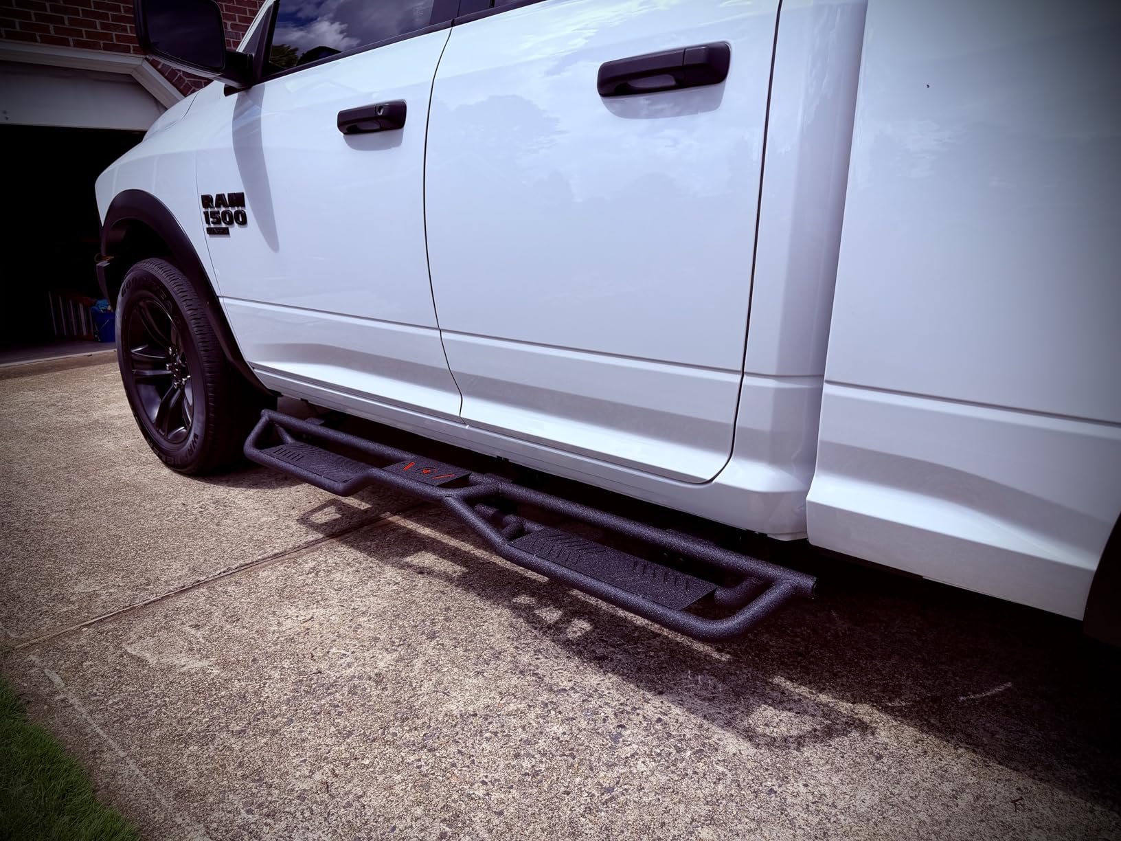 YZONA Running Boards for 2015-2026 Ford F-150 F-250 F-350 Side Steps | SuperCrew, 2-Stair, bolt-on, 550LB, E-Coat, Heavy-Duty Steel customer photo 1