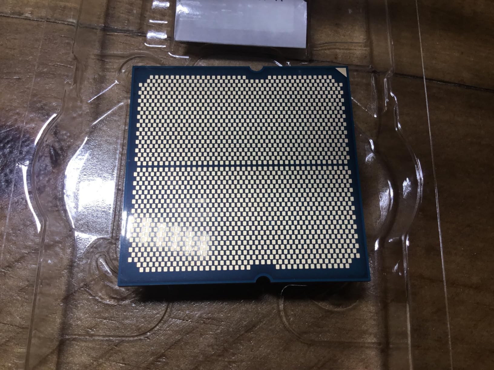 AMD Ryzen 7 9700X 8-Core, 16-Thread Unlocked Desktop Processor customer photo 1