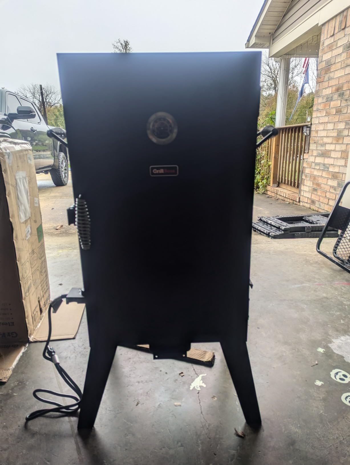 Grill Boss Electric Pellet Smoker, Vertical BBQ with Digital Controls, Black customer photo 2