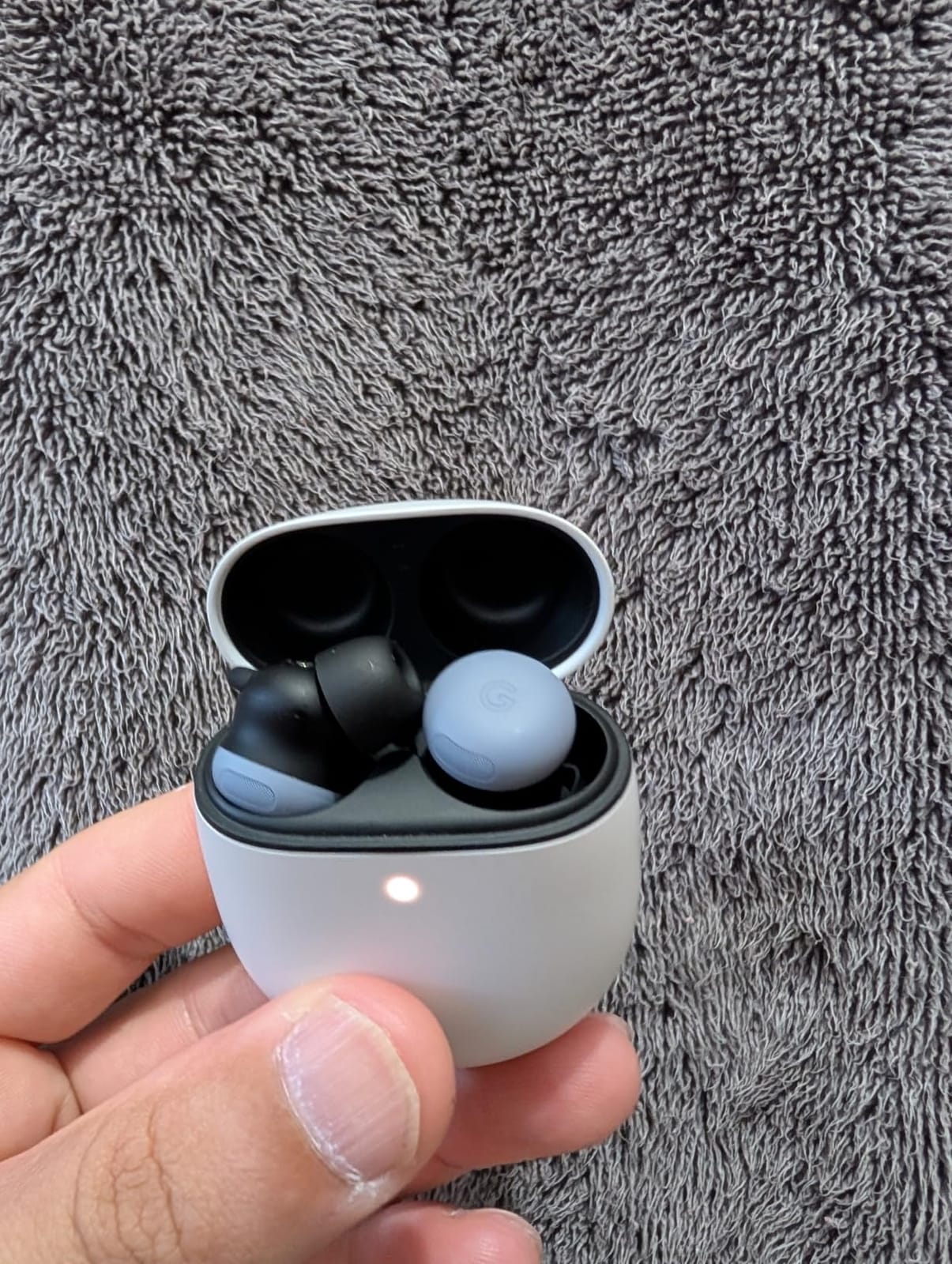 Google Pixel Buds Pro 2 - Wireless Bluetooth Earbuds - Peony | Pro-level Active Noise Cancellation, help from Gemini, twist-to-adjust fit, 30-hour battery, Adaptive Audio customer photo 2