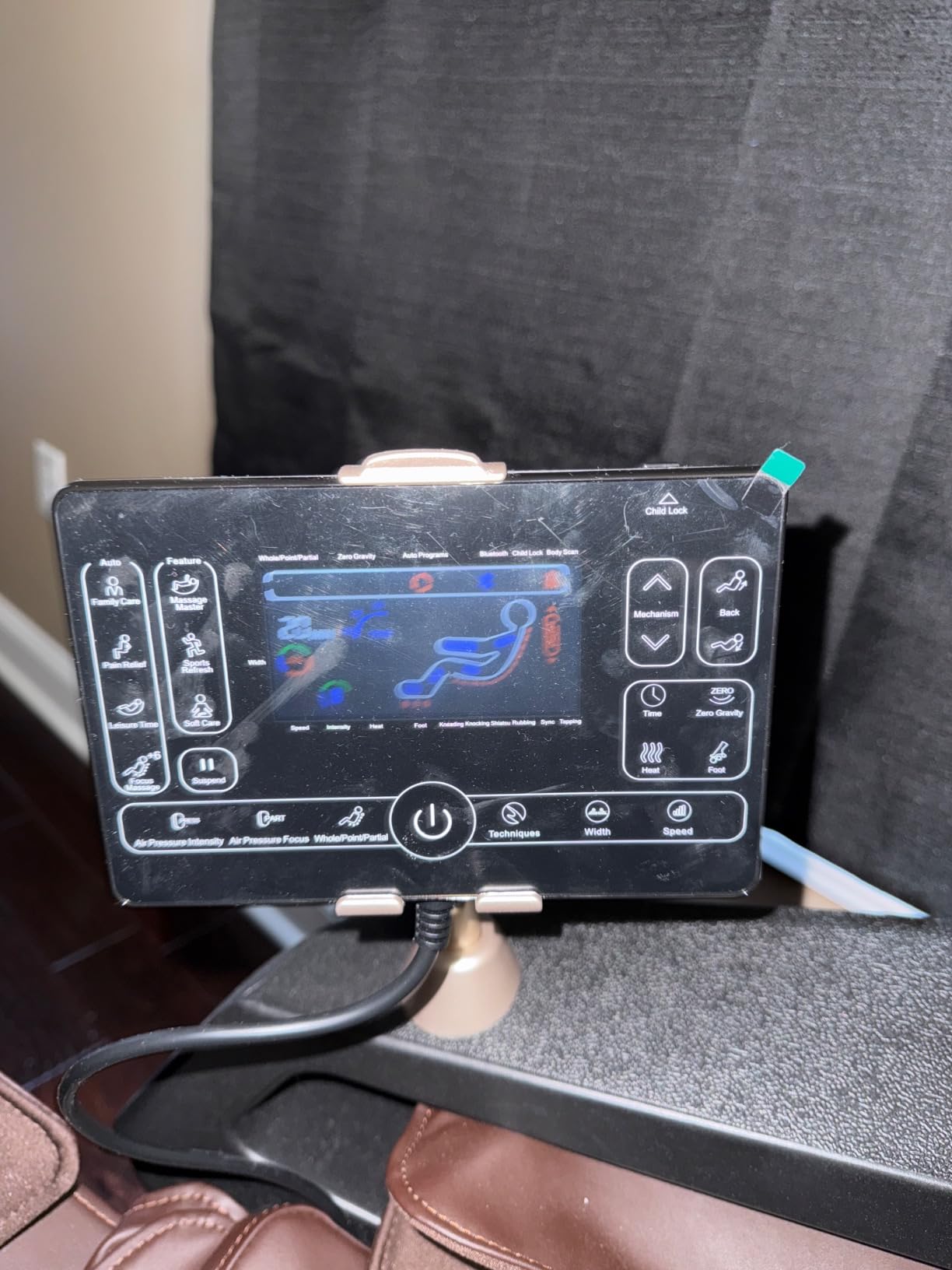 VEVOR Full Body Massage Chair, SL-Track Zero Gravity Massage Recliner, 3D Shiatsu, Body Scan, Heating, Bluetooth Speaker, Airbags for Living Room, Home | 10-18 Auto Modes, Lumbar Heating, Airbags, Bluetooth Speaker, Touchscreen Control, Adjustable Width, for Home and Office Use customer photo 2