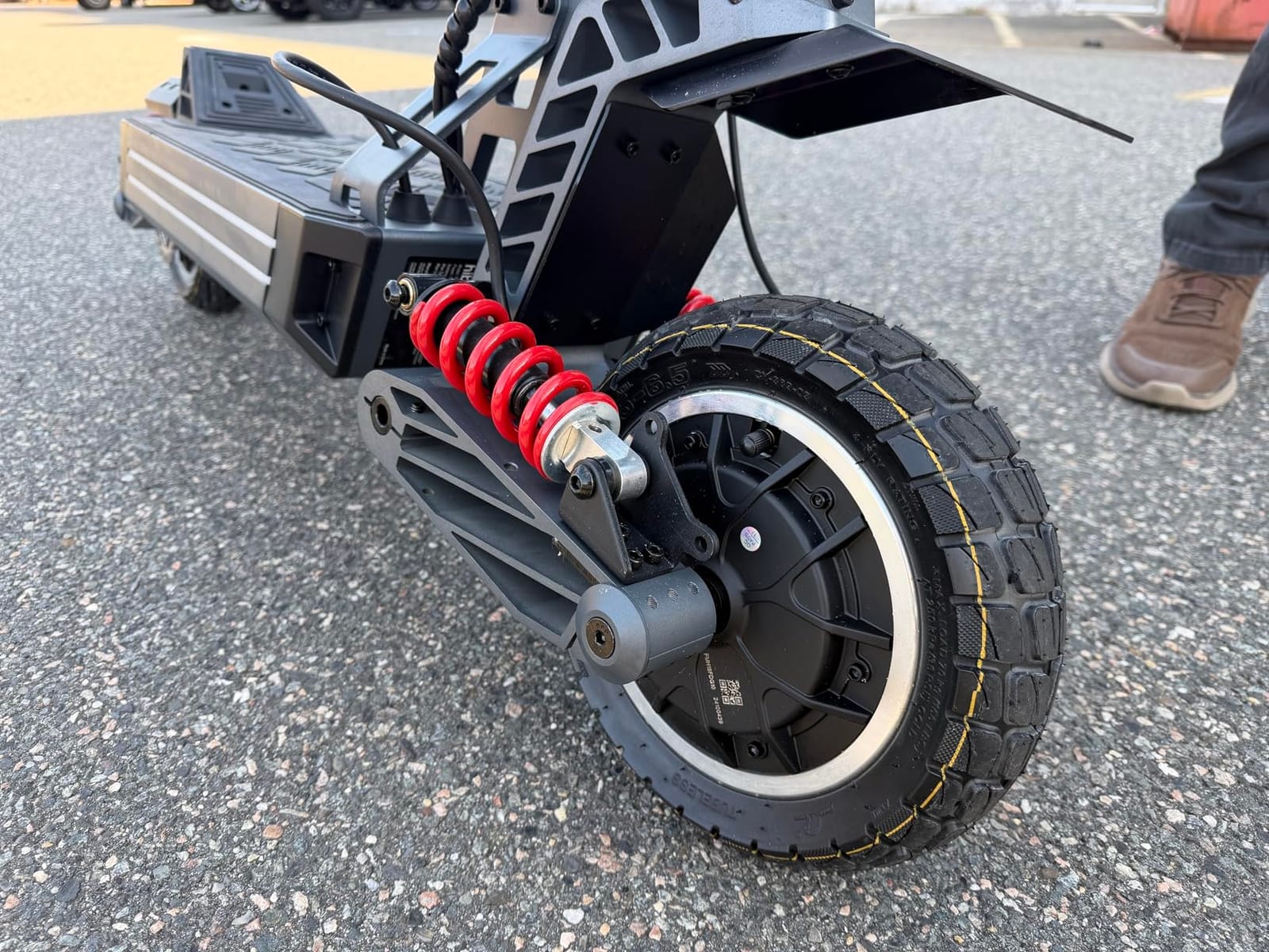 Hiboy Titan Electric Scooter, 1200W Peak Motor, 25 MPH, Up to 46 Miles, 10