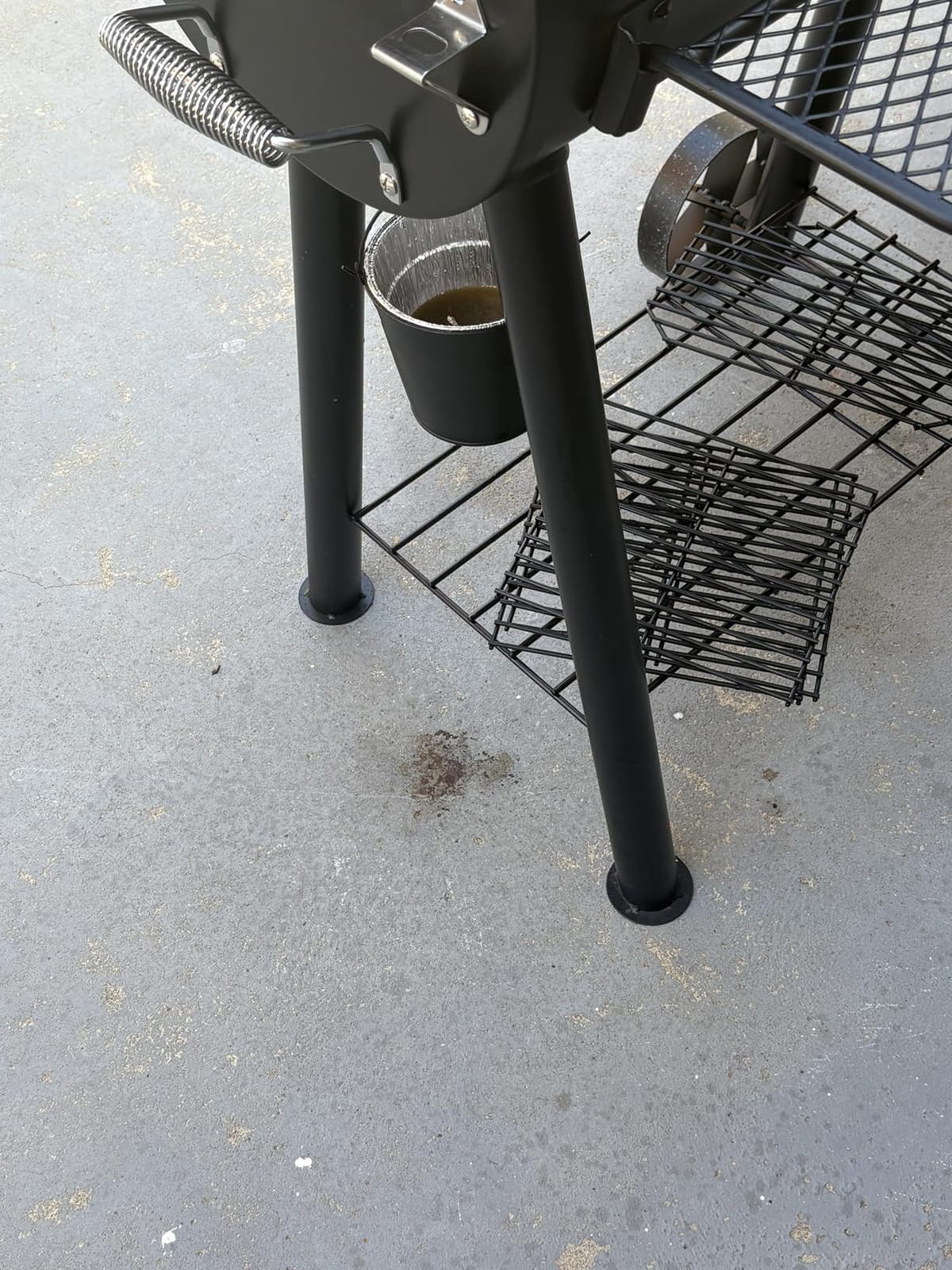 Sophia & William Vertical Offset Charcoal Smoker 961 SQ.IN. Cooking Area | Extra Large Heavy-Duty Outdoor BBQ Gill Offset Smoker with Warming Tray, Push-out Ash Tray for Outdoor Cooking, Black customer photo 1
