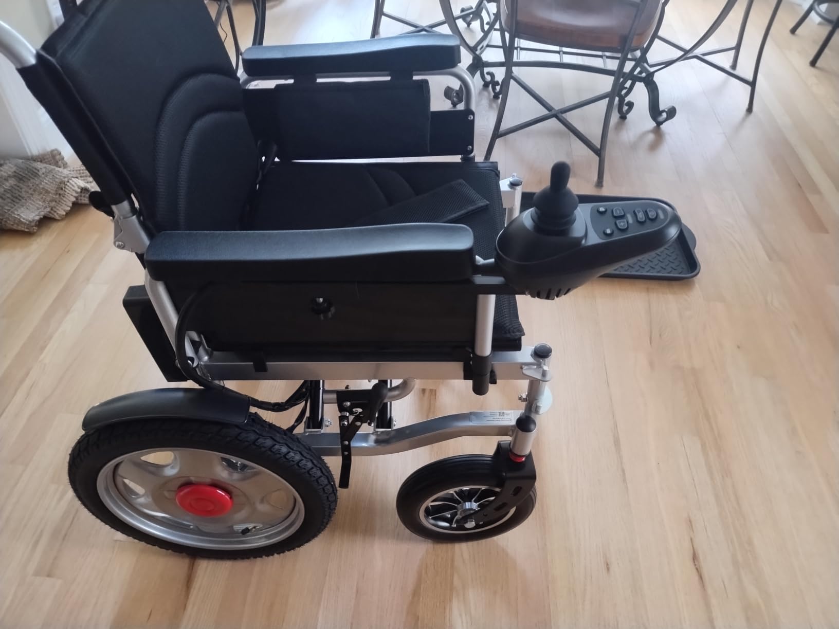 400LB Capacity Heavy-Duty Electric Wheelchair for Adults, Seniors | 20inch Extra Wide Seat, 500w Dual Motors, FSA&HSA Eligible, 15 Miles Long Travel Range, Foldable, All Terrain, Indoor&Outdoor Use customer photo 1