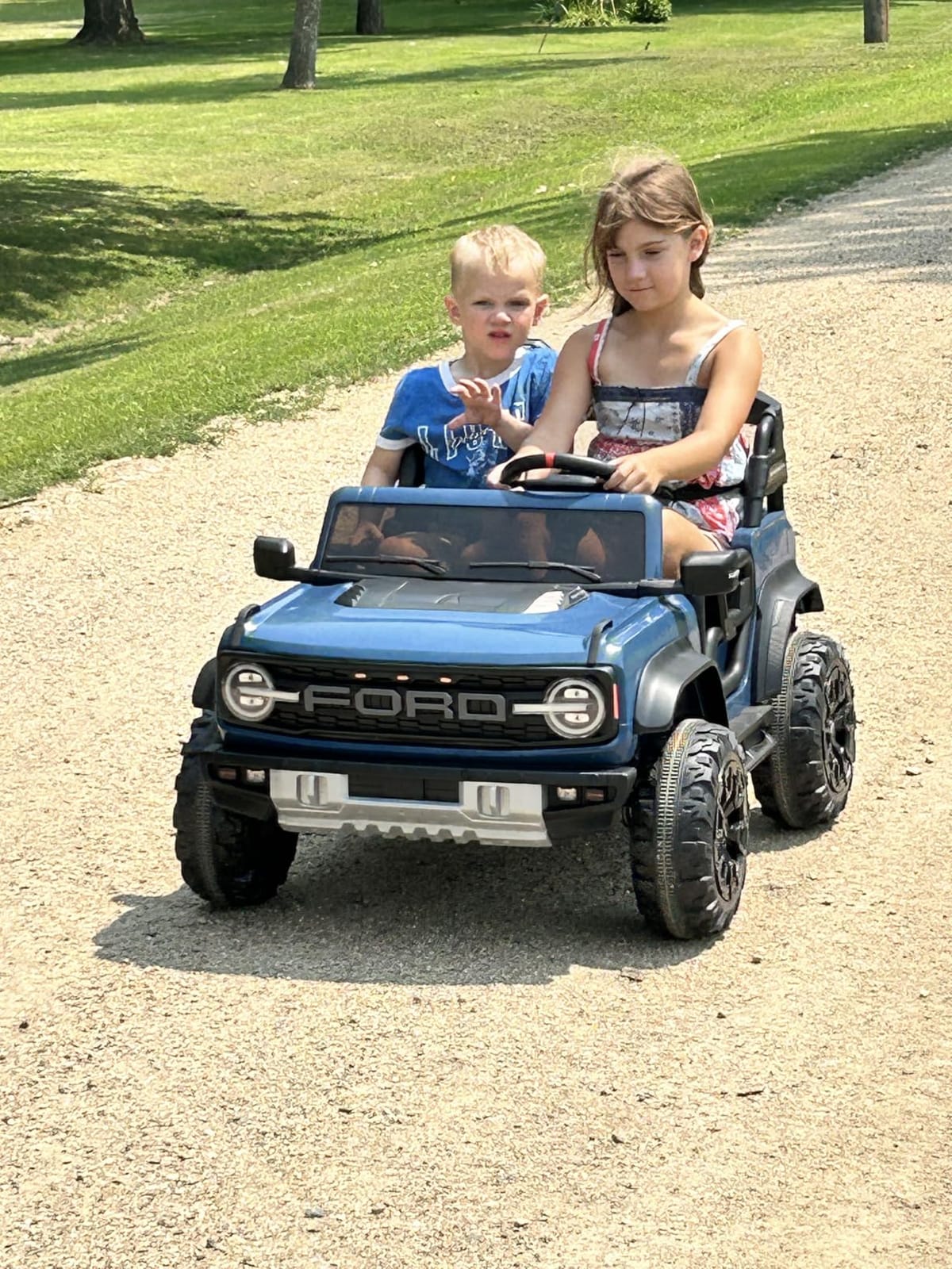ENYOPRO 2 Seater Ride On Car for Kids, 24V Licensed Ford Bronco Raptor Electric Power Ride On Truck Toy with Remote Control, 4 Wheels Shock Absorption, Soft Start, Bluetooth, Radio, 3 Speed - Blue customer photo 1