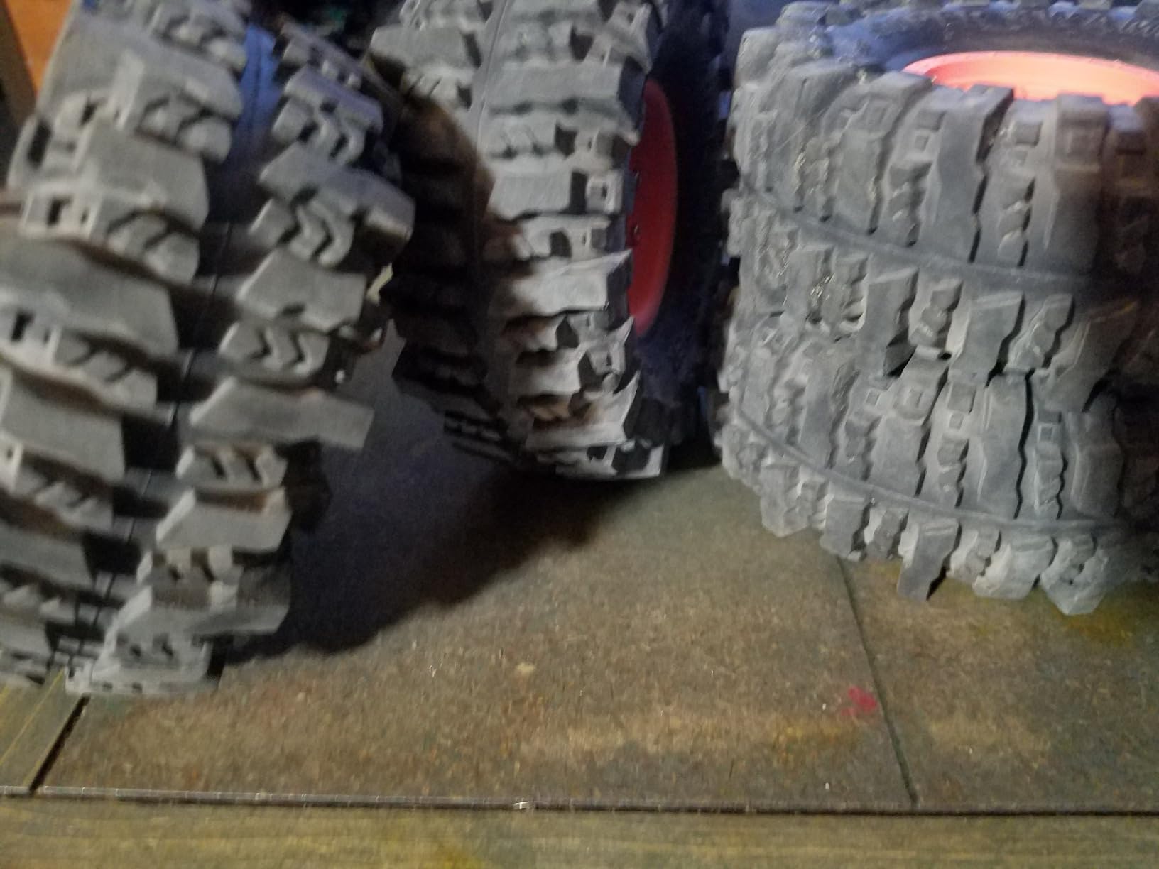 RC 1.9In Soft Rubber Wheel Tires for 1/10 RC Crawler Car SCX10 SCX10 II 90046 SCX10 III AXI03007 SCX10 Pro TRX4 TRX6 D90 Gen7/8 VS4-10 MST CFX customer photo 2