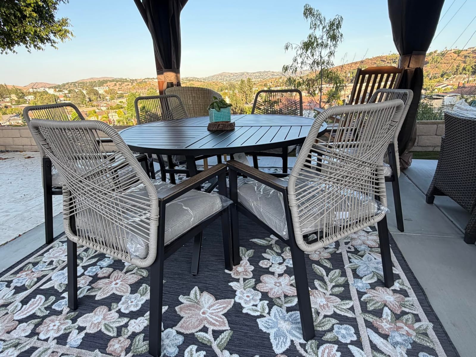 MIXPATIO Patio Dining Set, Extendable Metal Table, 6 Rattan Chairs, Beige, 84