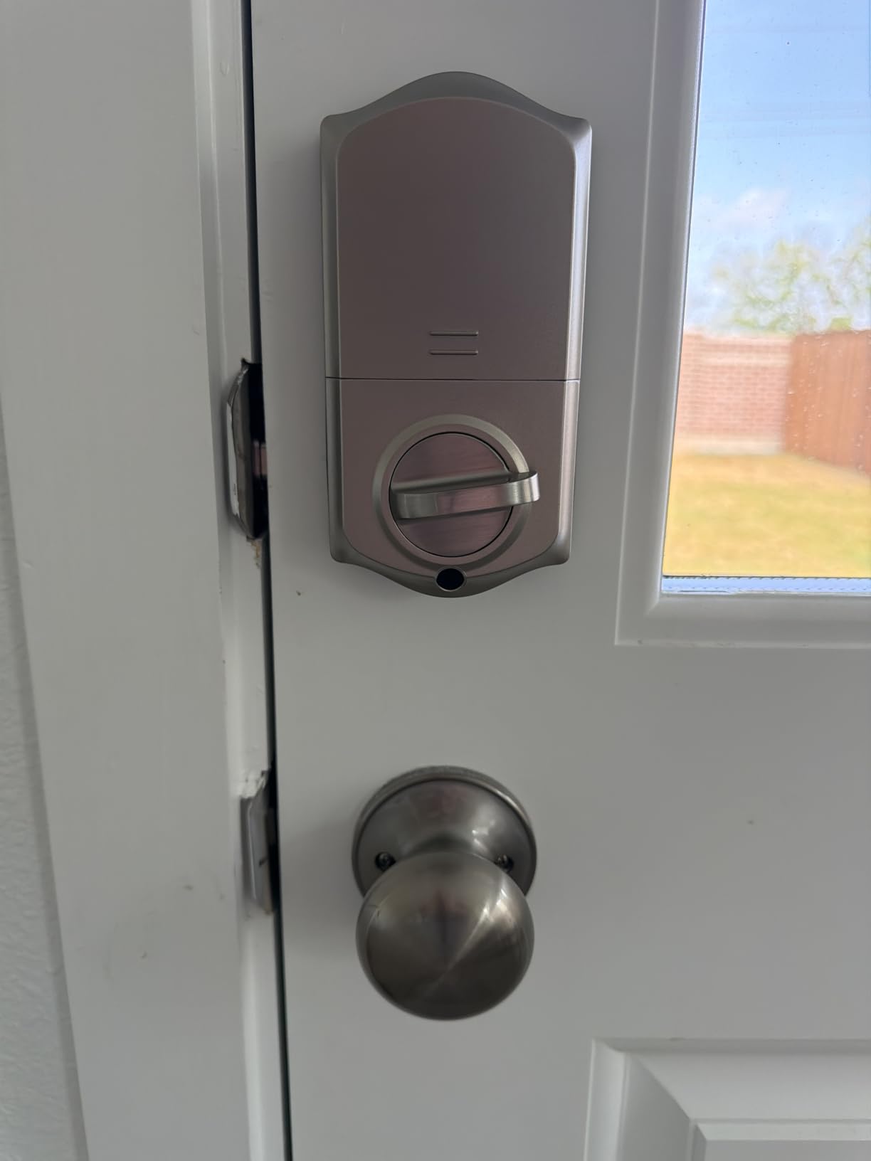 Veise VE017 Fingerprint Smart Door Lock, App Control, 8-in-1 Keyless Entry, Auto Lock, Emergency Power Port, Electronic Touchscreen Keypad, Biometric Smart Locks for Front Door, Matte Black customer photo 1